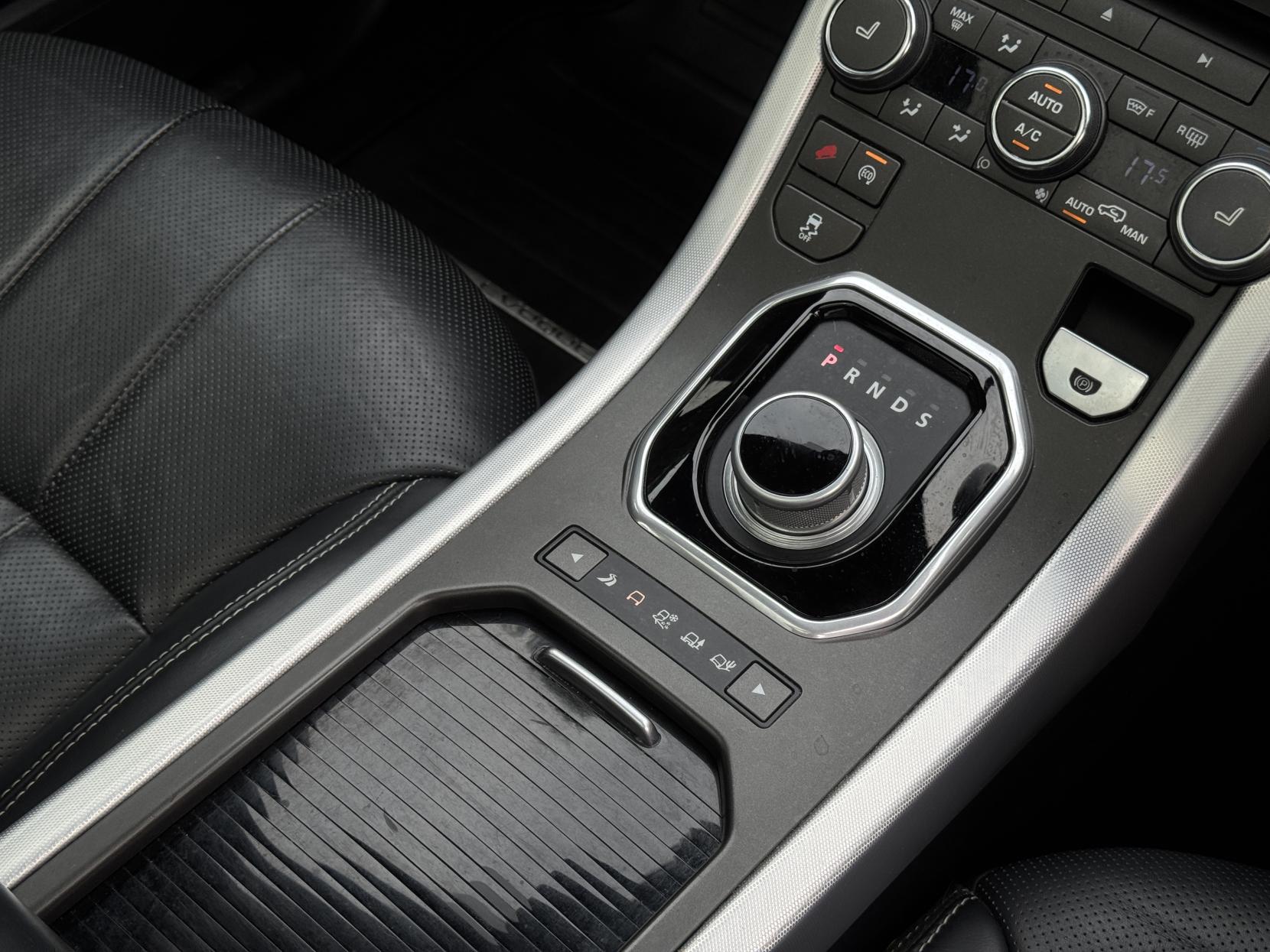 Land Rover Range Rover Evoque 2.2 SD4 Dynamic SUV 5dr Diesel Auto 4WD Euro 5 (s/s) (190 ps)