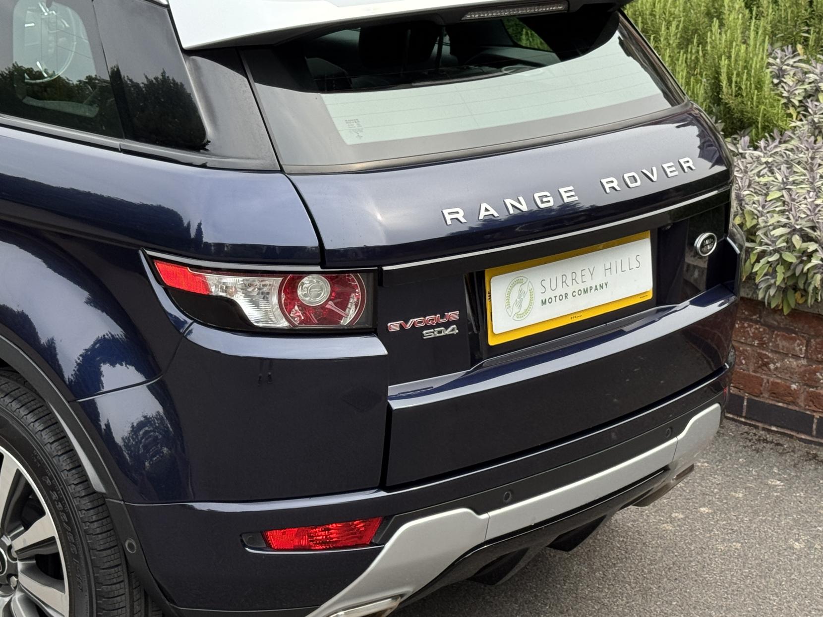 Land Rover Range Rover Evoque 2.2 SD4 Dynamic SUV 5dr Diesel Auto 4WD Euro 5 (s/s) (190 ps)