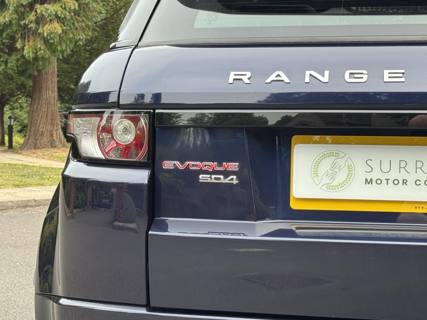 Land Rover Range Rover Evoque 2.2 SD4 Dynamic SUV 5dr Diesel Auto 4WD Euro 5 (s/s) (190 ps)