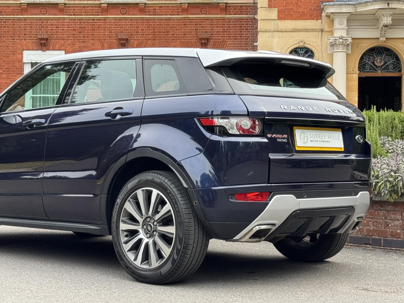 Land Rover Range Rover Evoque 2.2 SD4 Dynamic SUV 5dr Diesel Auto 4WD Euro 5 (s/s) (190 ps)