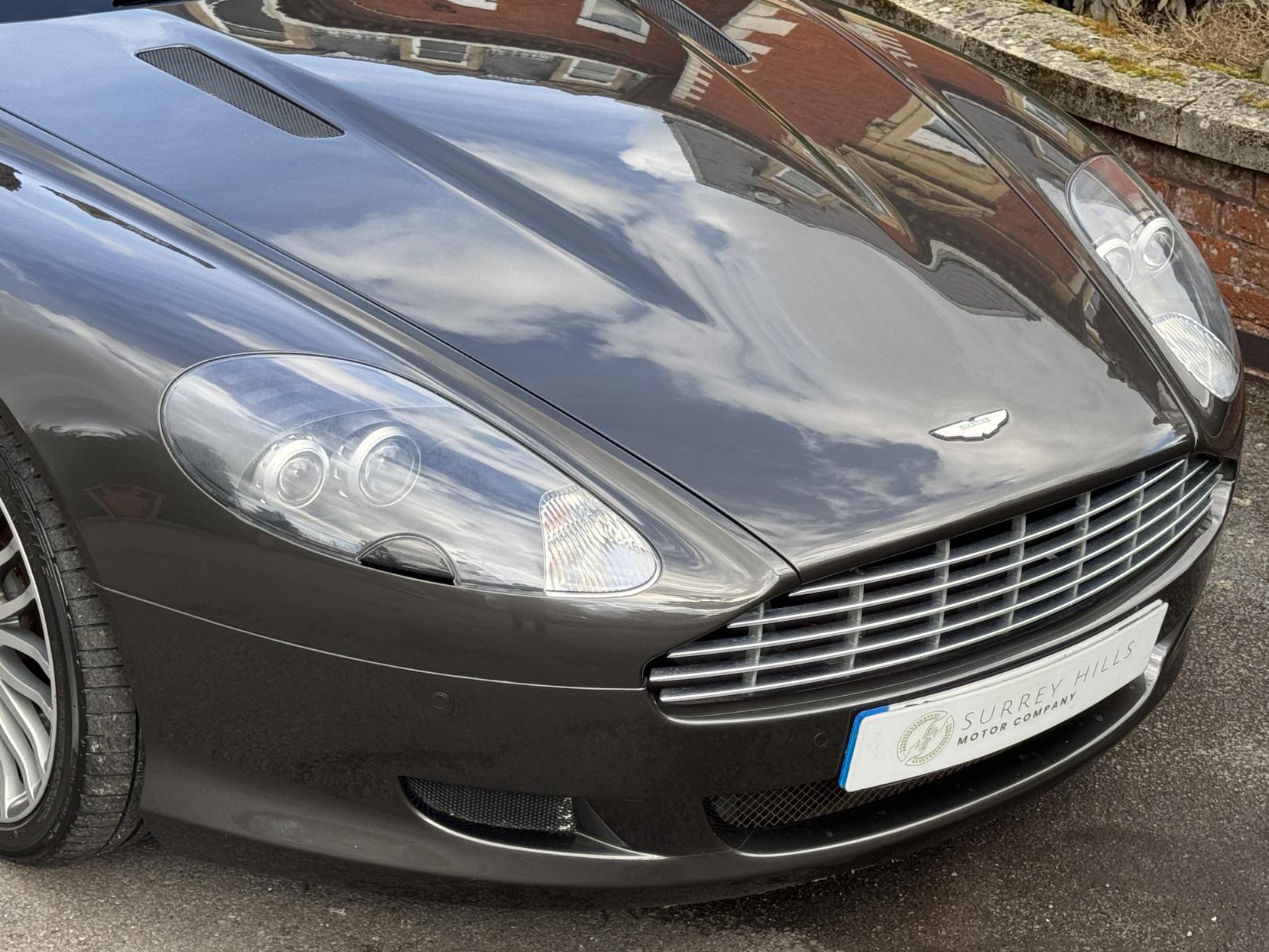 Aston Martin DB9 6.0 V12 Volante 2dr Petrol T-TronicII Euro 4 (470 bhp)