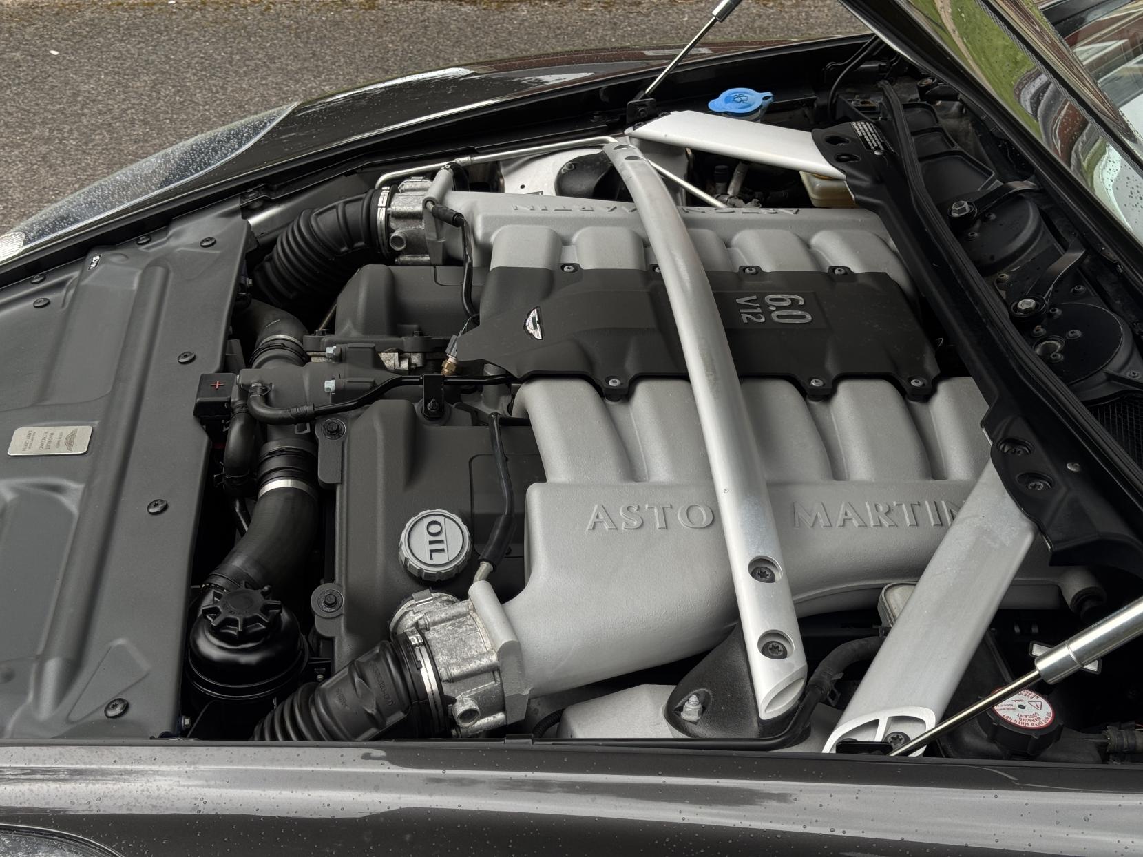 Aston Martin DB9 6.0 V12 Volante 2dr Petrol T-TronicII Euro 4 (470 bhp)