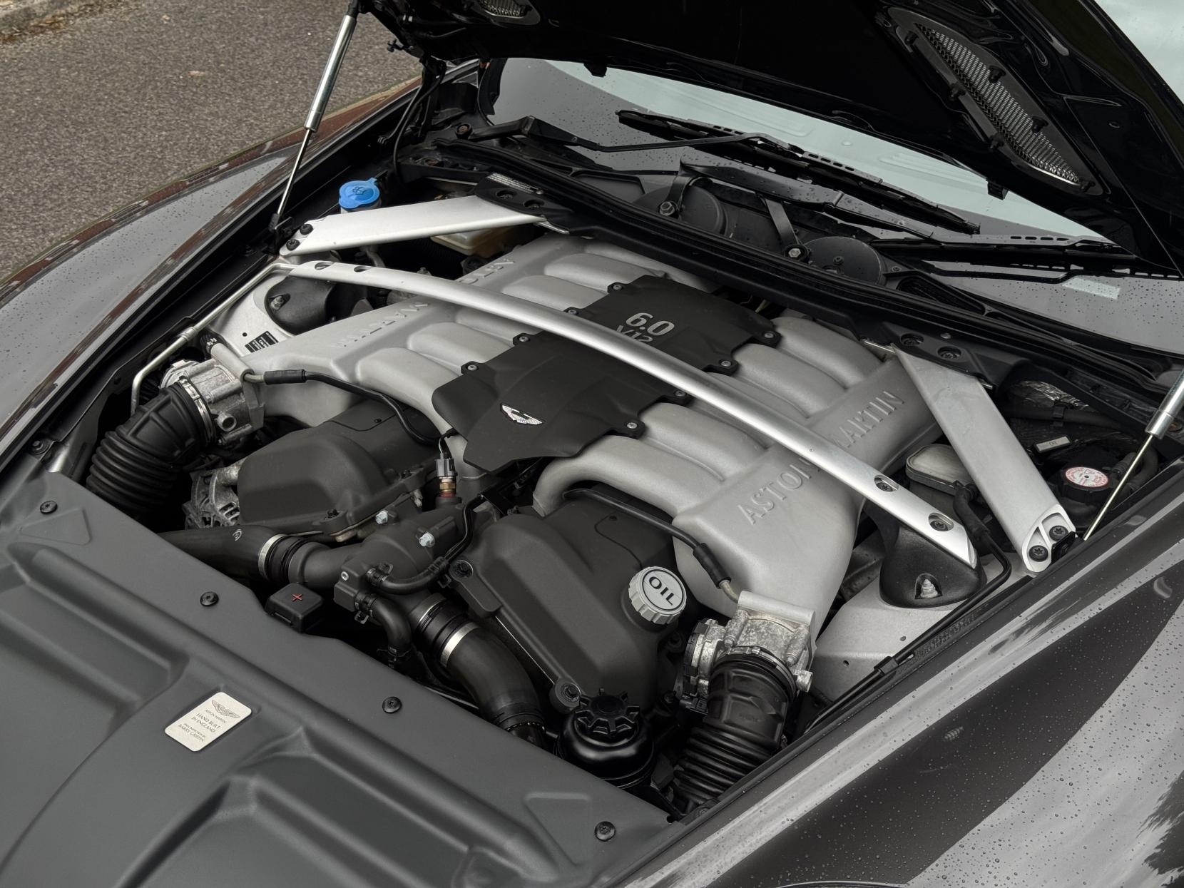Aston Martin DB9 6.0 V12 Volante 2dr Petrol T-TronicII Euro 4 (470 bhp)