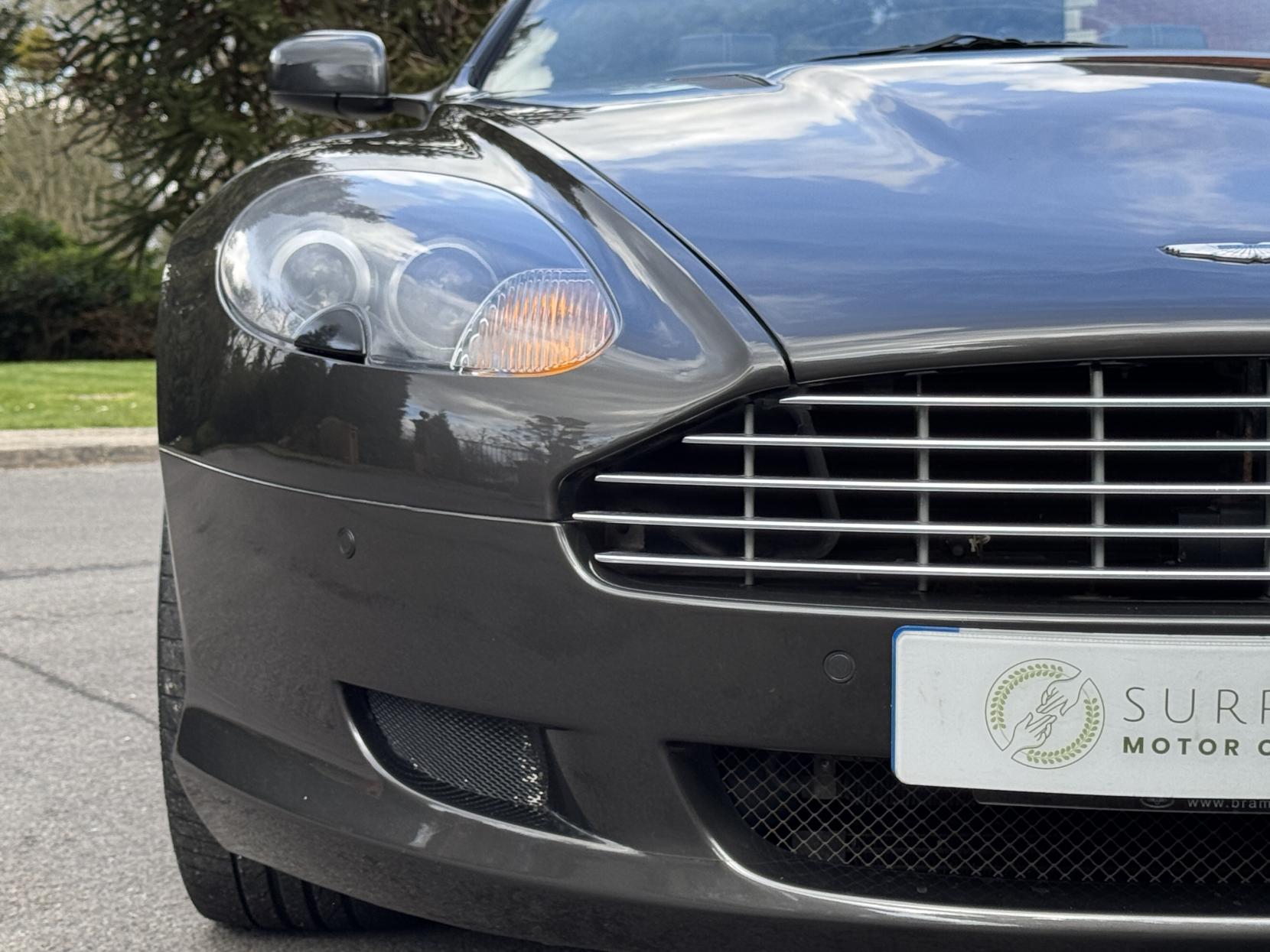 Aston Martin DB9 6.0 V12 Volante 2dr Petrol T-TronicII Euro 4 (470 bhp)