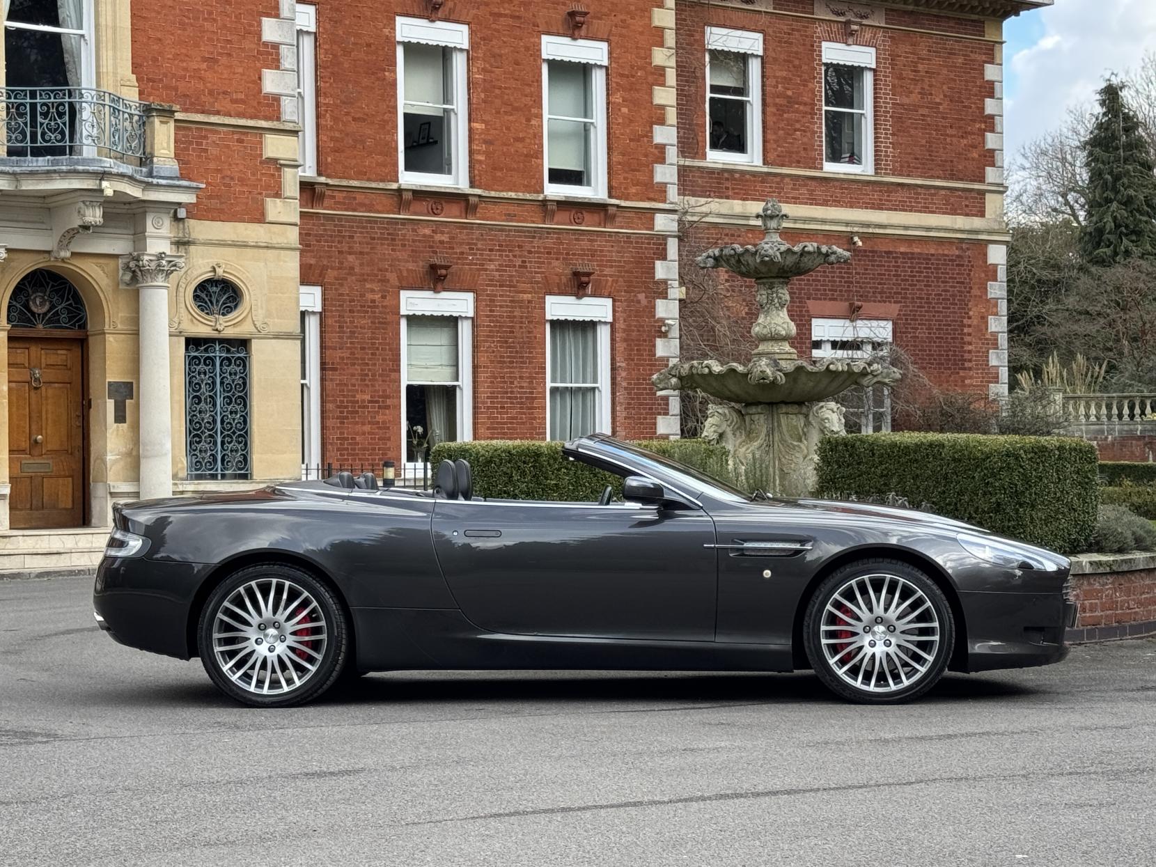 Aston Martin DB9 6.0 V12 Volante 2dr Petrol T-TronicII Euro 4 (470 bhp)