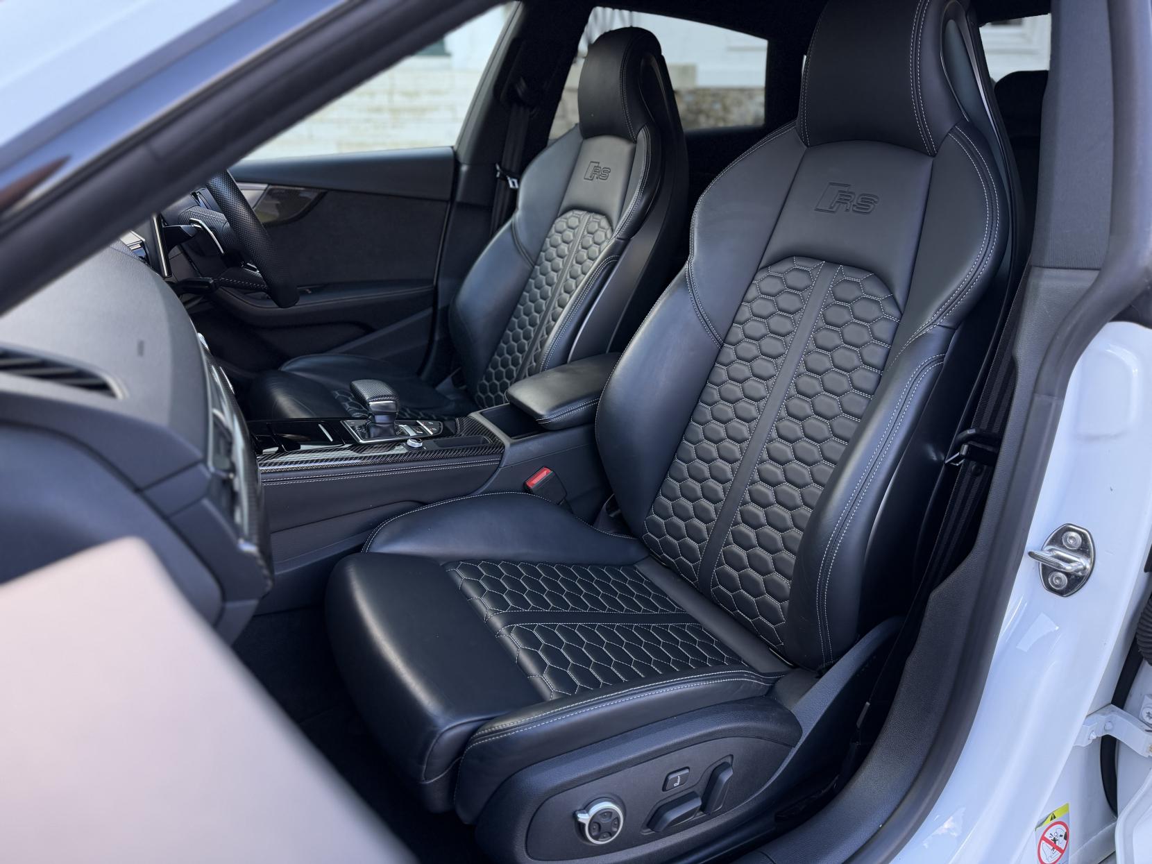 Audi RS5 2.9 TFSI V6 Carbon Black Sportback 5dr Petrol Tiptronic quattro Euro 6 (s/s) (450 ps)