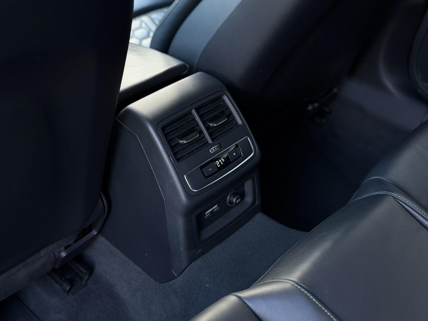 Audi RS5 2.9 TFSI V6 Carbon Black Sportback 5dr Petrol Tiptronic quattro Euro 6 (s/s) (450 ps)