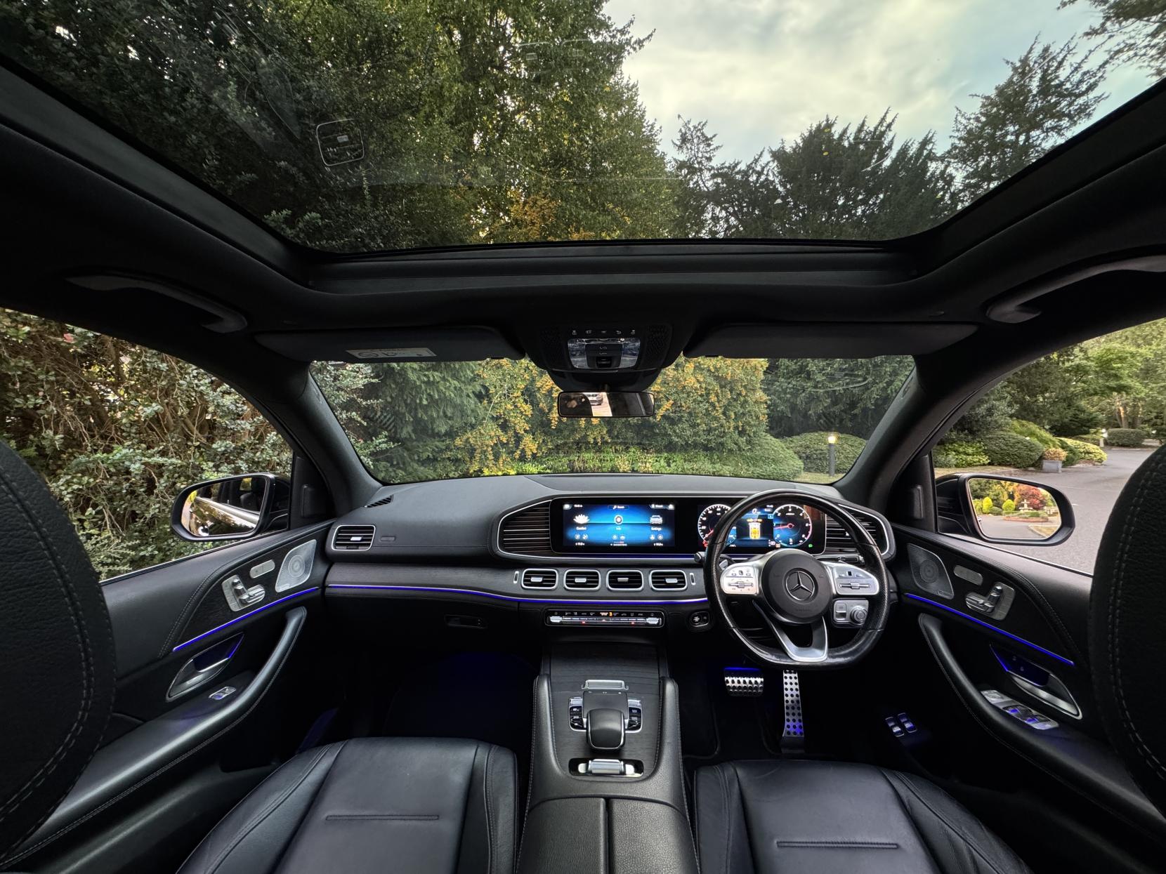 Mercedes-Benz GLE 2.9 GLE400d AMG Line (Premium Plus) SUV 5dr Diesel G-Tronic 4MATIC Euro 6 (s/s) (7 Seat) (330 ps)