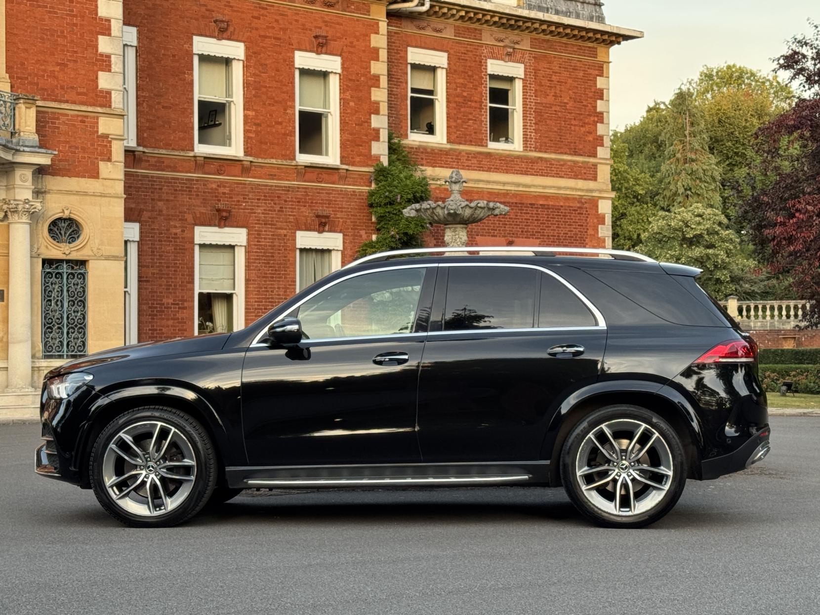 Mercedes-Benz GLE 2.9 GLE400d AMG Line (Premium Plus) SUV 5dr Diesel G-Tronic 4MATIC Euro 6 (s/s) (7 Seat) (330 ps)