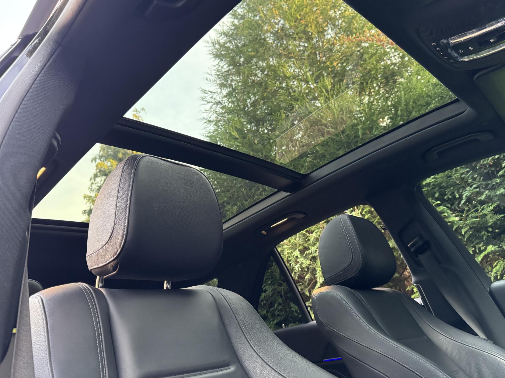Mercedes-Benz GLE 2.9 GLE400d AMG Line (Premium Plus) SUV 5dr Diesel G-Tronic 4MATIC Euro 6 (s/s) (7 Seat) (330 ps)