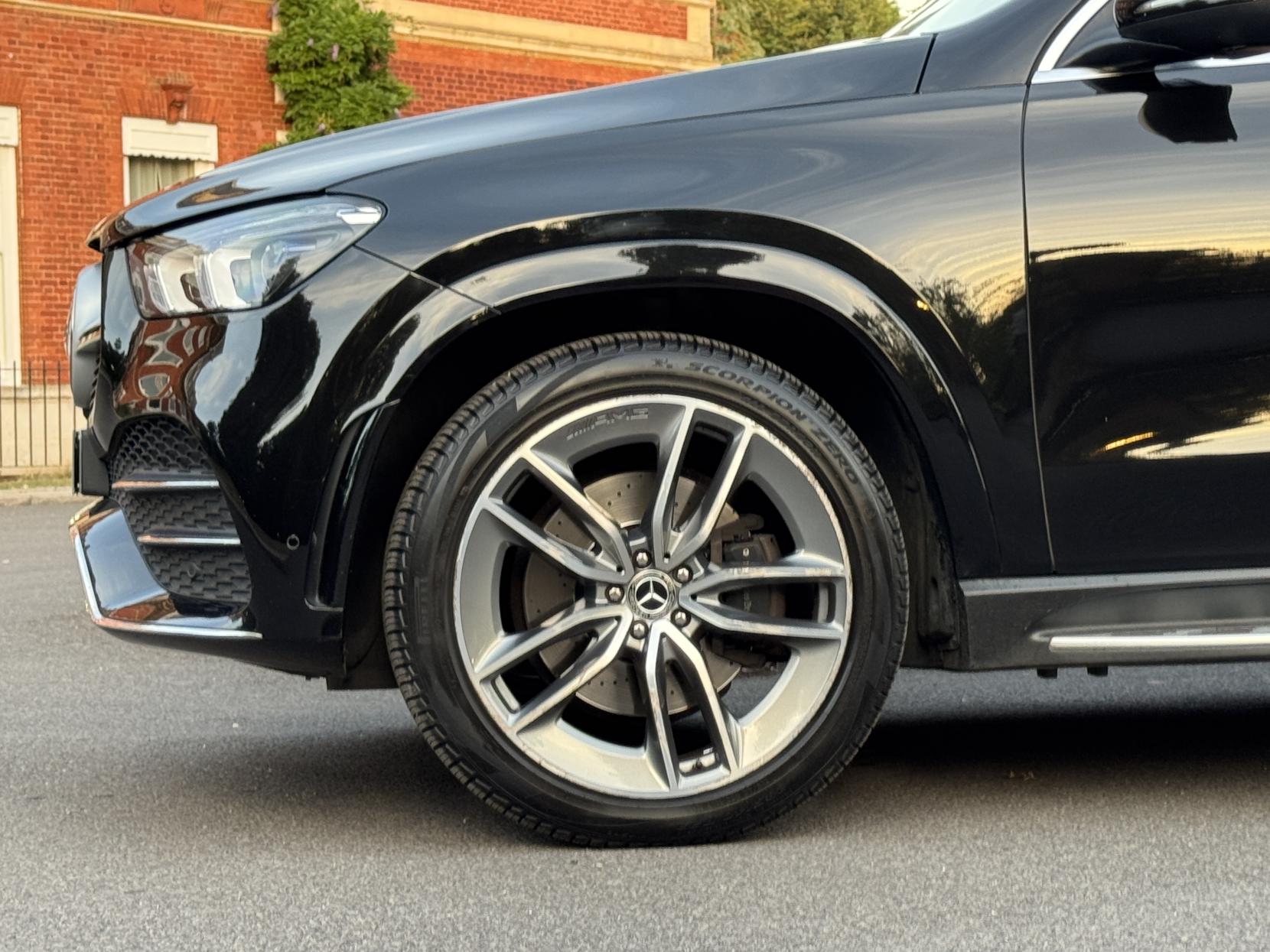 Mercedes-Benz GLE 2.9 GLE400d AMG Line (Premium Plus) SUV 5dr Diesel G-Tronic 4MATIC Euro 6 (s/s) (7 Seat) (330 ps)