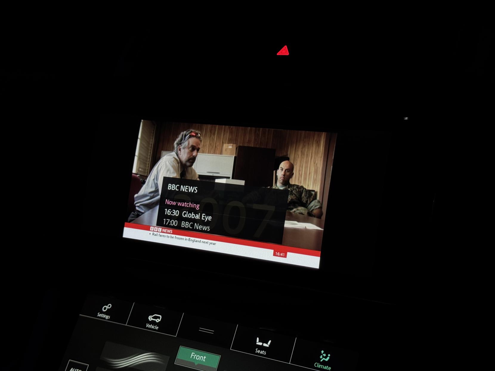 Land Rover Range Rover Sport 5.0 P575 V8 SVR SUV 5dr Petrol Auto 4WD Euro 6 (s/s) (575 ps)