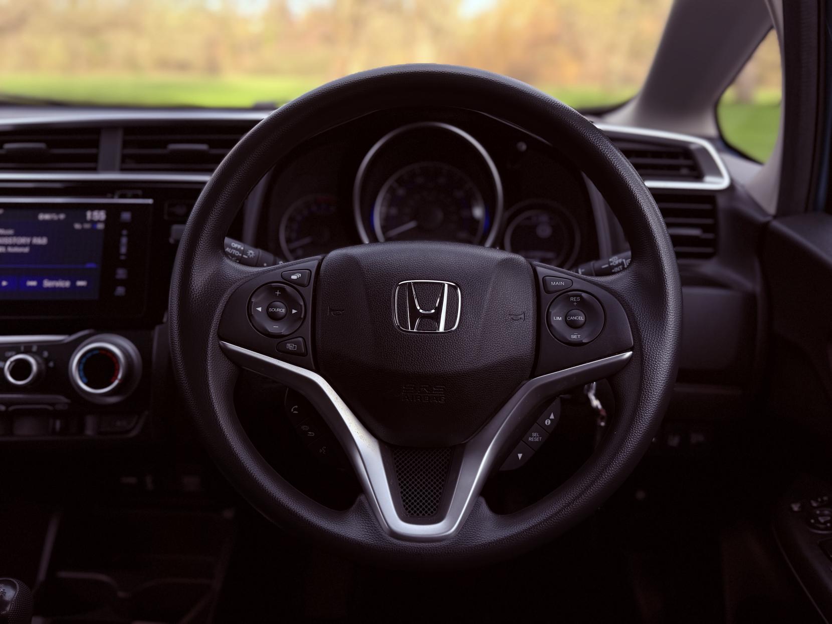 Honda Jazz 1.3 i-VTEC SE Hatchback 5dr Petrol Manual Euro 6 (s/s) (102 ps)