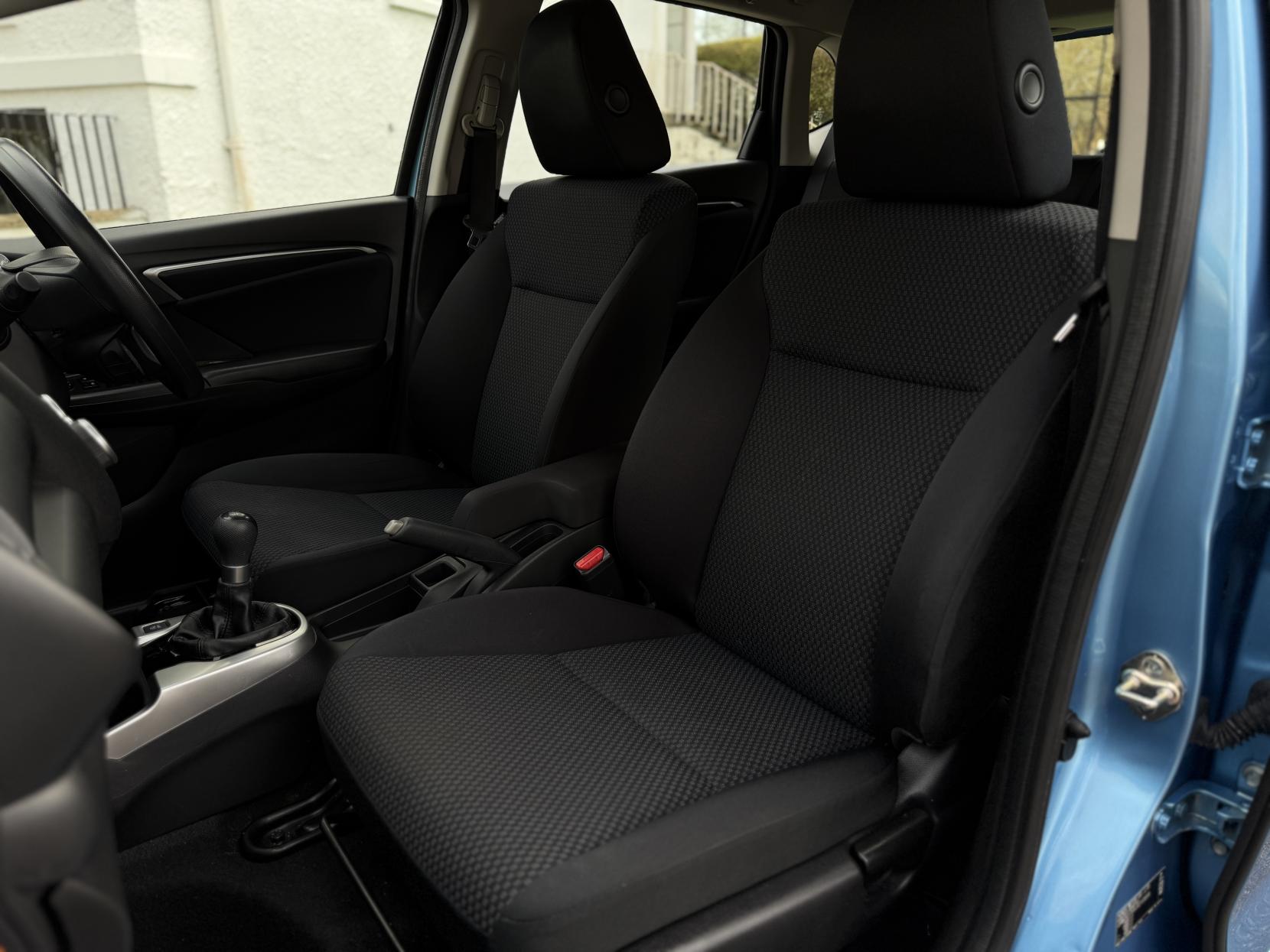 Honda Jazz 1.3 i-VTEC SE Hatchback 5dr Petrol Manual Euro 6 (s/s) (102 ps)