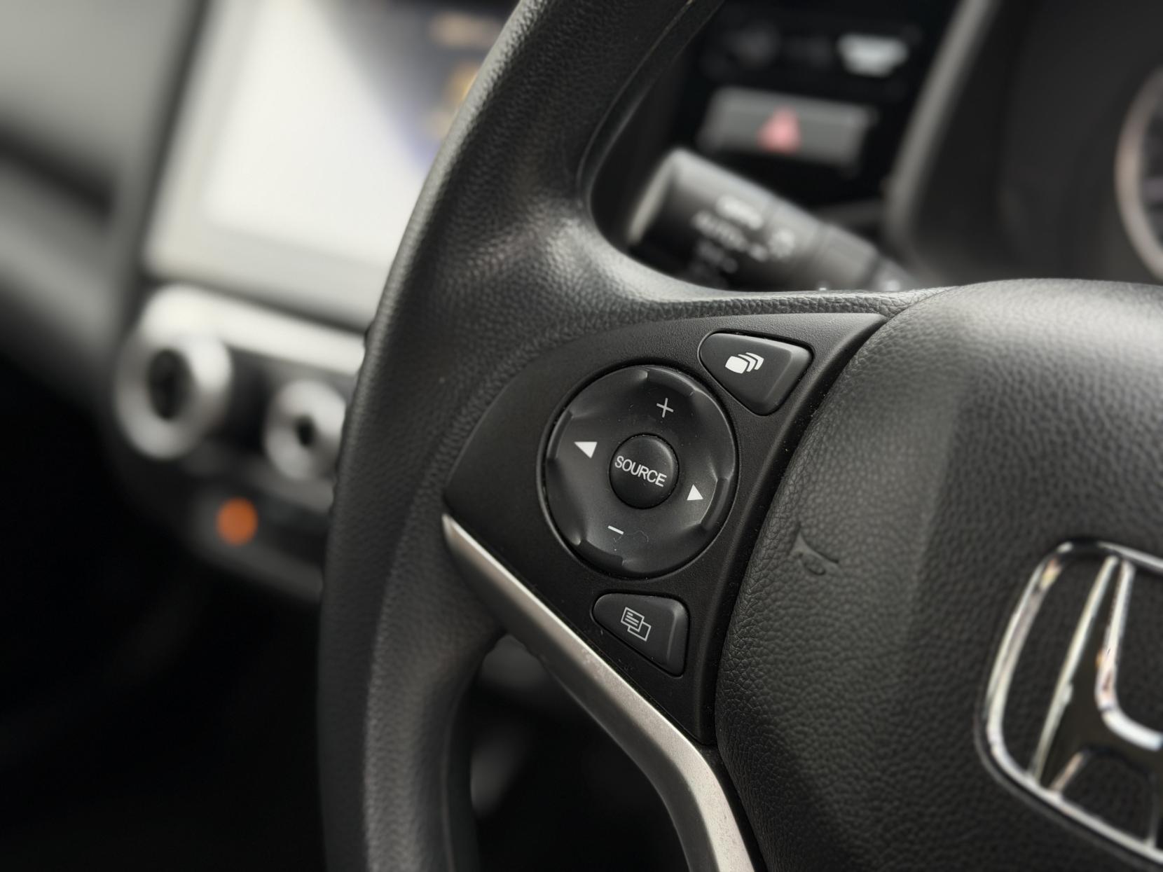 Honda Jazz 1.3 i-VTEC SE Hatchback 5dr Petrol Manual Euro 6 (s/s) (102 ps)