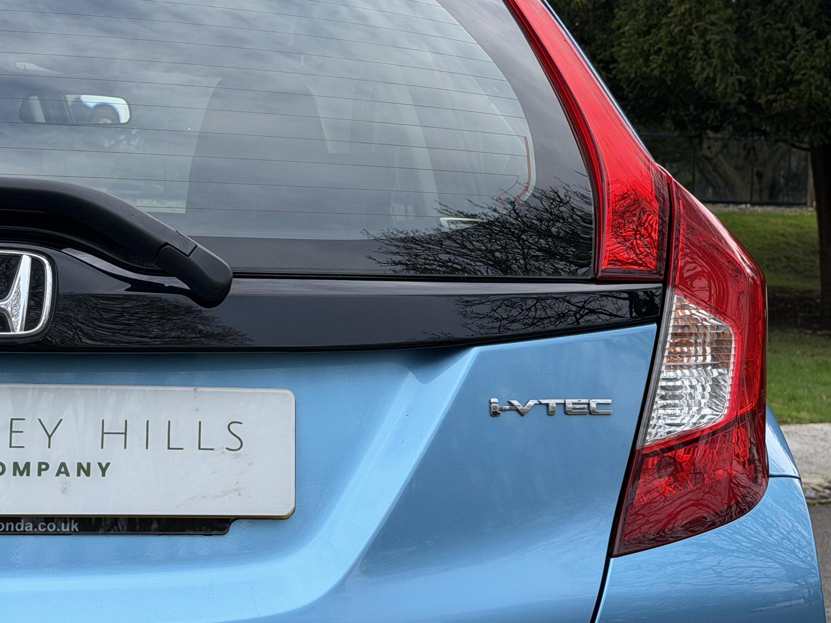 Honda Jazz 1.3 i-VTEC SE Hatchback 5dr Petrol Manual Euro 6 (s/s) (102 ps)