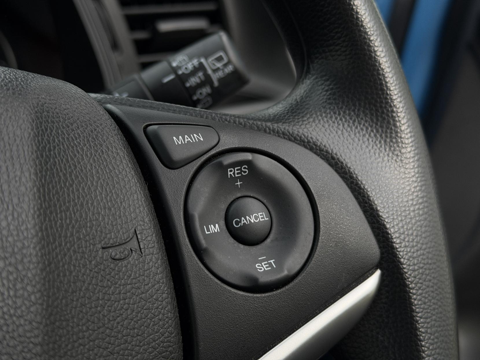 Honda Jazz 1.3 i-VTEC SE Hatchback 5dr Petrol Manual Euro 6 (s/s) (102 ps)