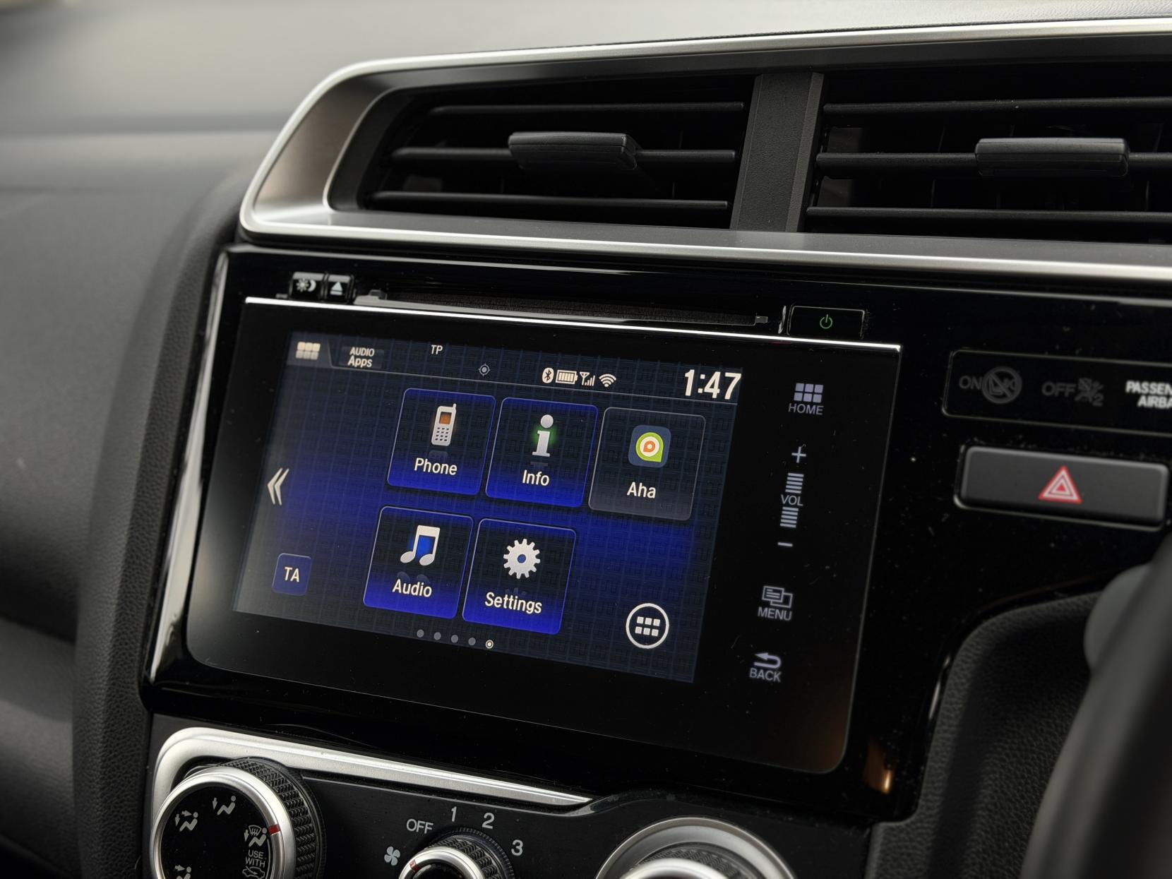 Honda Jazz 1.3 i-VTEC SE Hatchback 5dr Petrol Manual Euro 6 (s/s) (102 ps)