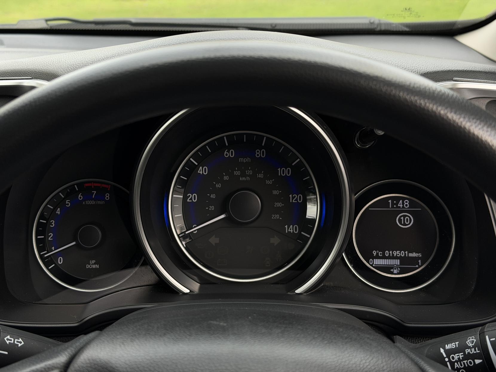 Honda Jazz 1.3 i-VTEC SE Hatchback 5dr Petrol Manual Euro 6 (s/s) (102 ps)