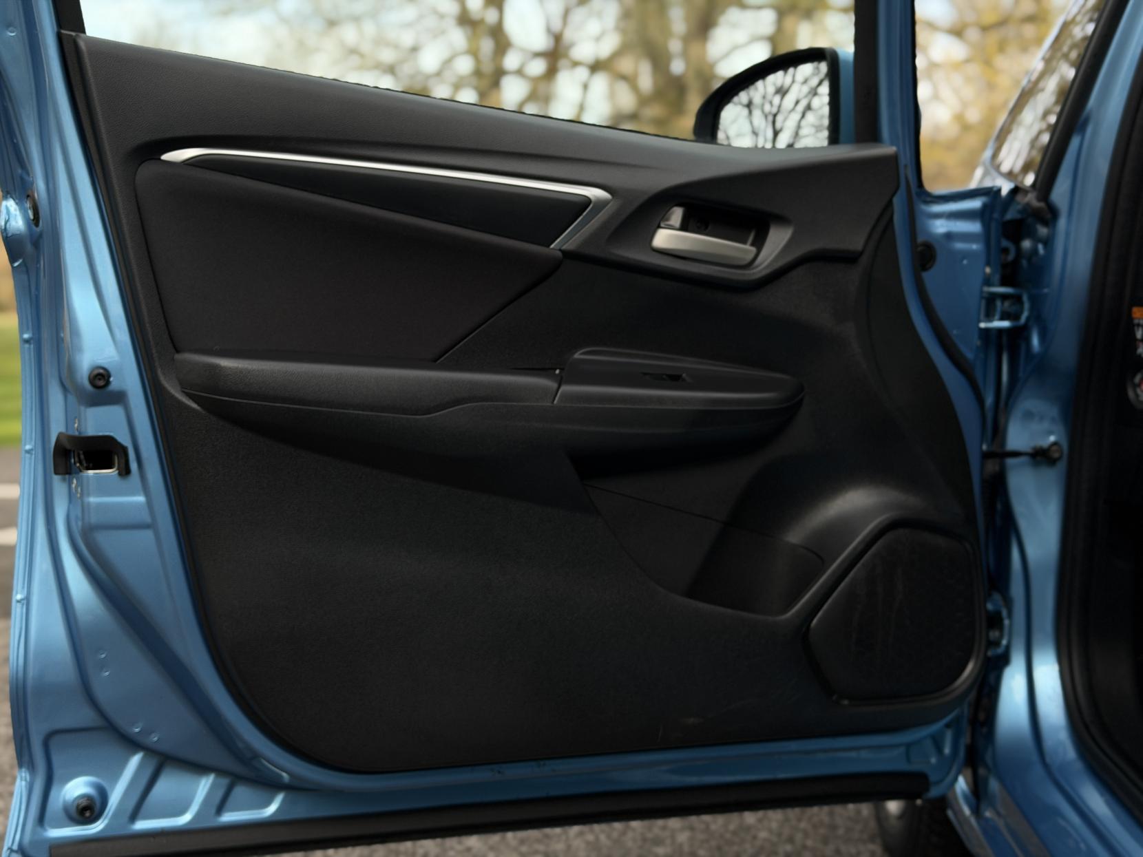 Honda Jazz 1.3 i-VTEC SE Hatchback 5dr Petrol Manual Euro 6 (s/s) (102 ps)