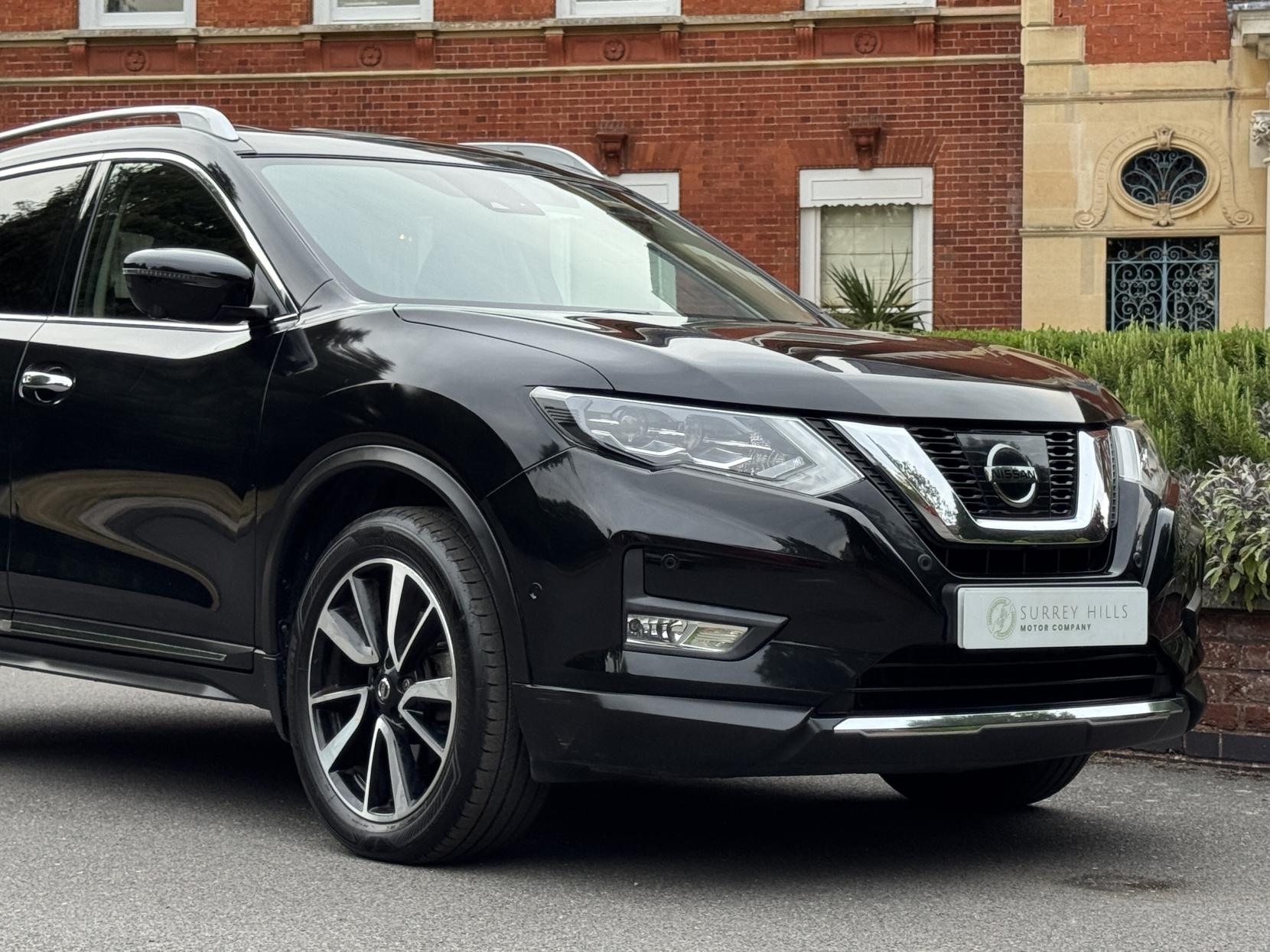 Nissan X-Trail 2.0 dCi Tekna SUV 5dr Diesel XTRON 4WD Euro 6 (s/s) (177 ps)