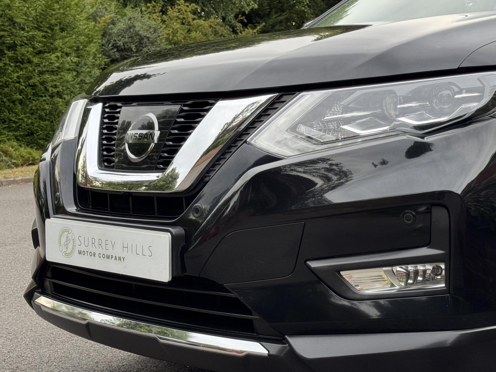 Nissan X-Trail 2.0 dCi Tekna SUV 5dr Diesel XTRON 4WD Euro 6 (s/s) (177 ps)
