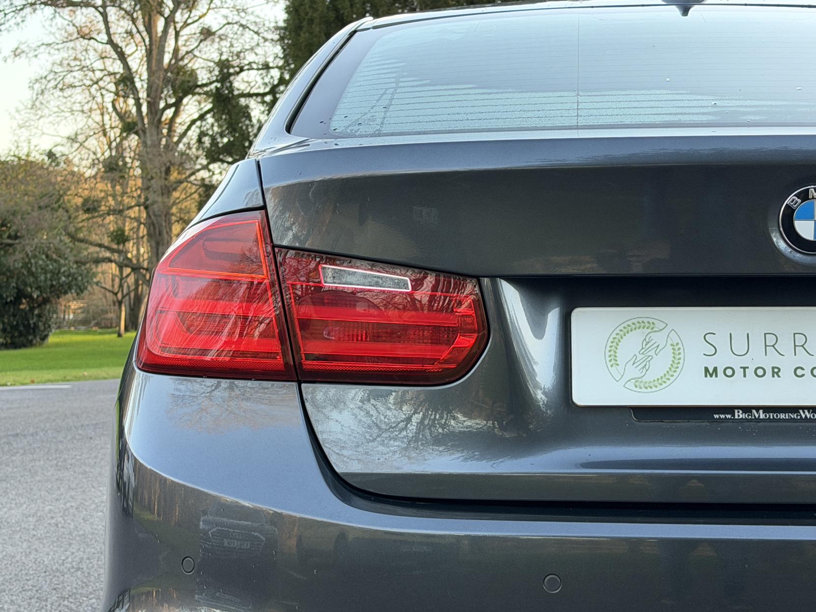 BMW 3 Series 2.0 320d SE Saloon 4dr Diesel Auto Euro 5 (s/s) (184 ps)