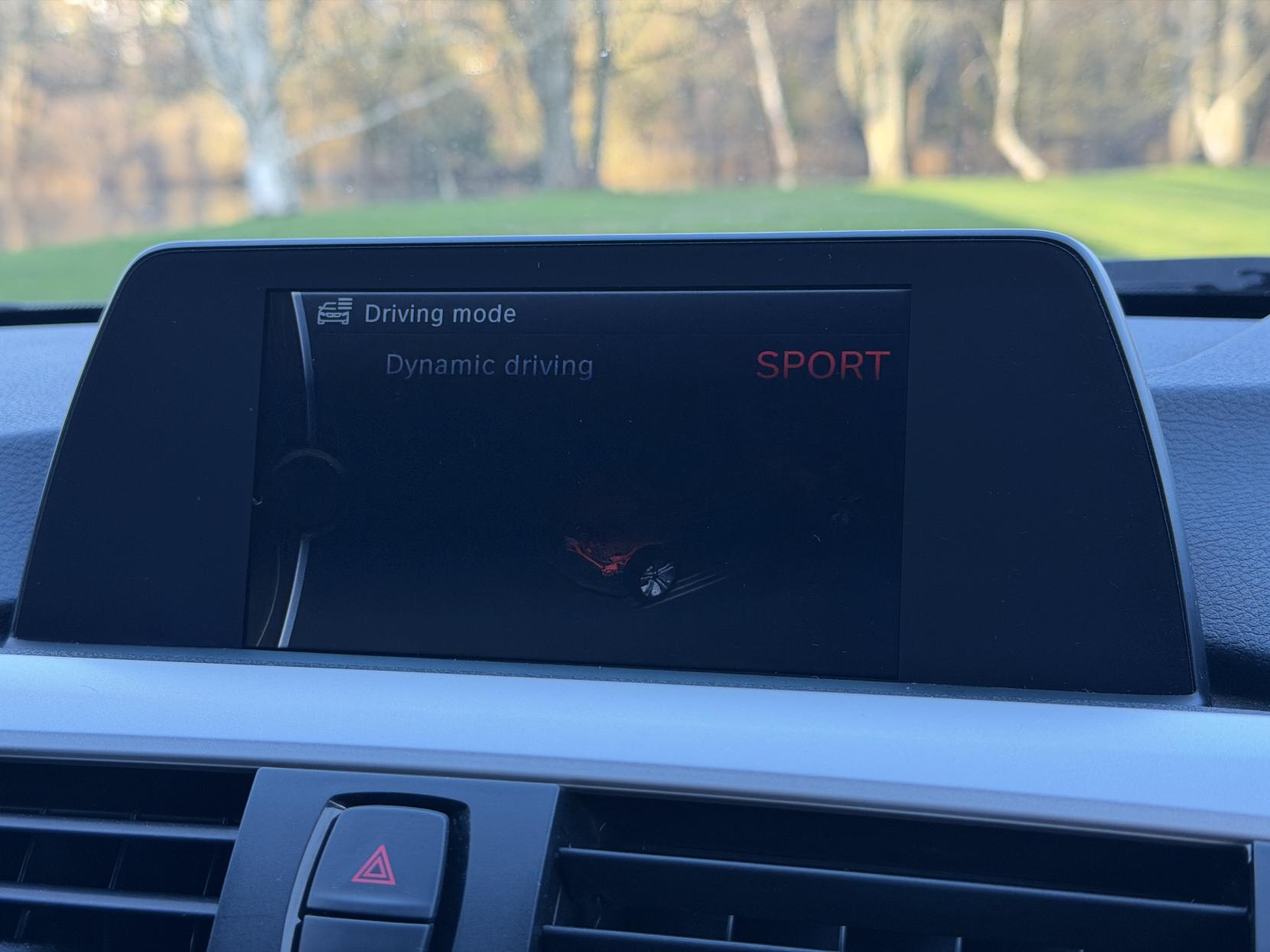 BMW 3 Series 2.0 320d SE Saloon 4dr Diesel Auto Euro 5 (s/s) (184 ps)