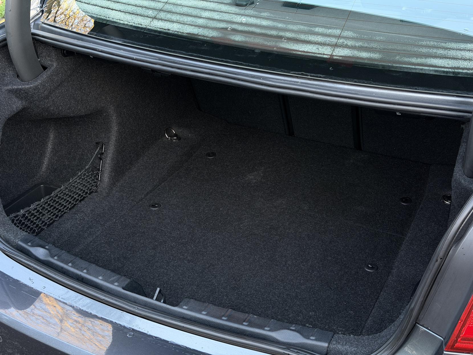 BMW 3 Series 2.0 320d SE Saloon 4dr Diesel Auto Euro 5 (s/s) (184 ps)