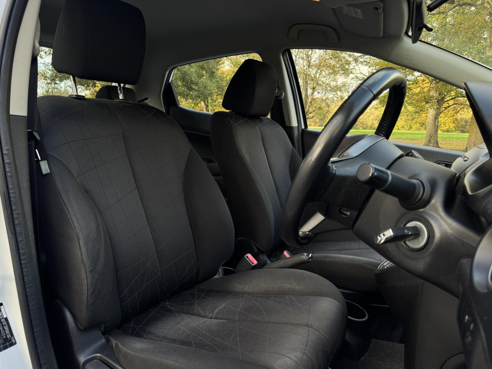 Mazda Mazda2 1.5 TS2 Hatchback 5dr Petrol Auto Euro 5 (102 ps)