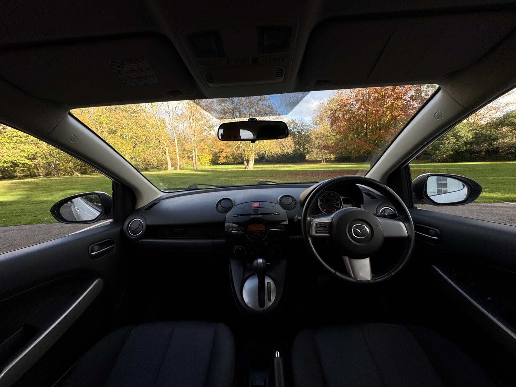 Mazda Mazda2 1.5 TS2 Hatchback 5dr Petrol Auto Euro 5 (102 ps)