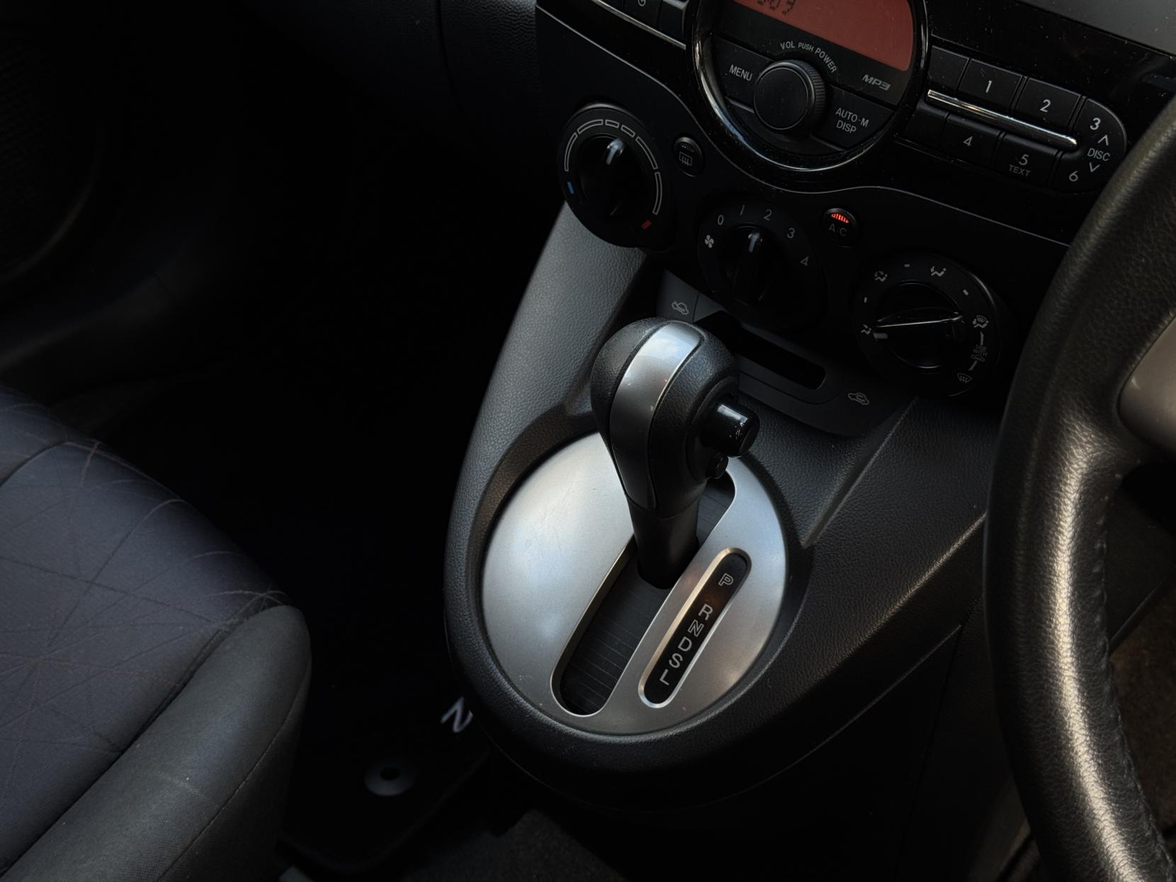 Mazda Mazda2 1.5 TS2 Hatchback 5dr Petrol Auto Euro 5 (102 ps)