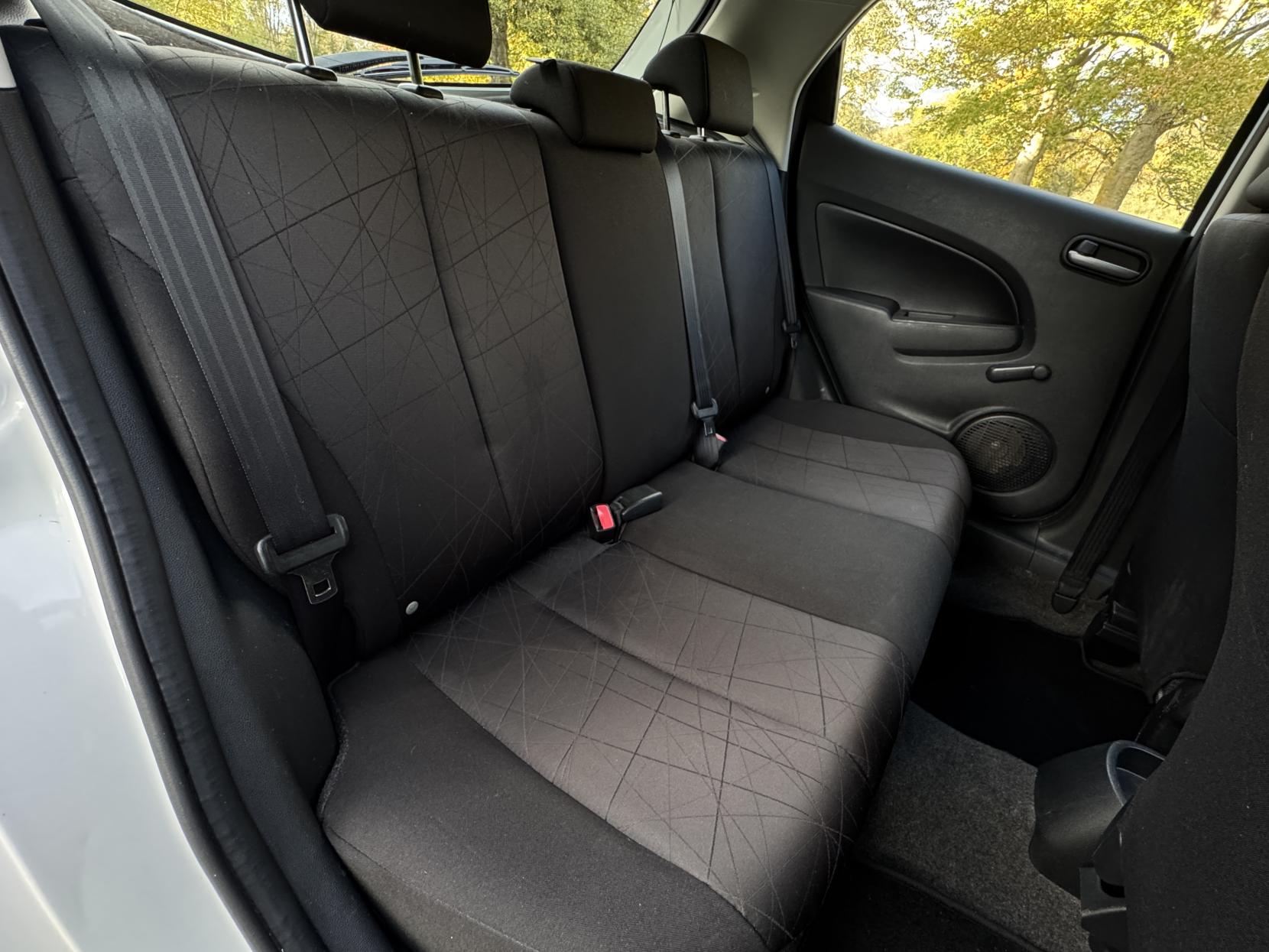 Mazda Mazda2 1.5 TS2 Hatchback 5dr Petrol Auto Euro 5 (102 ps)