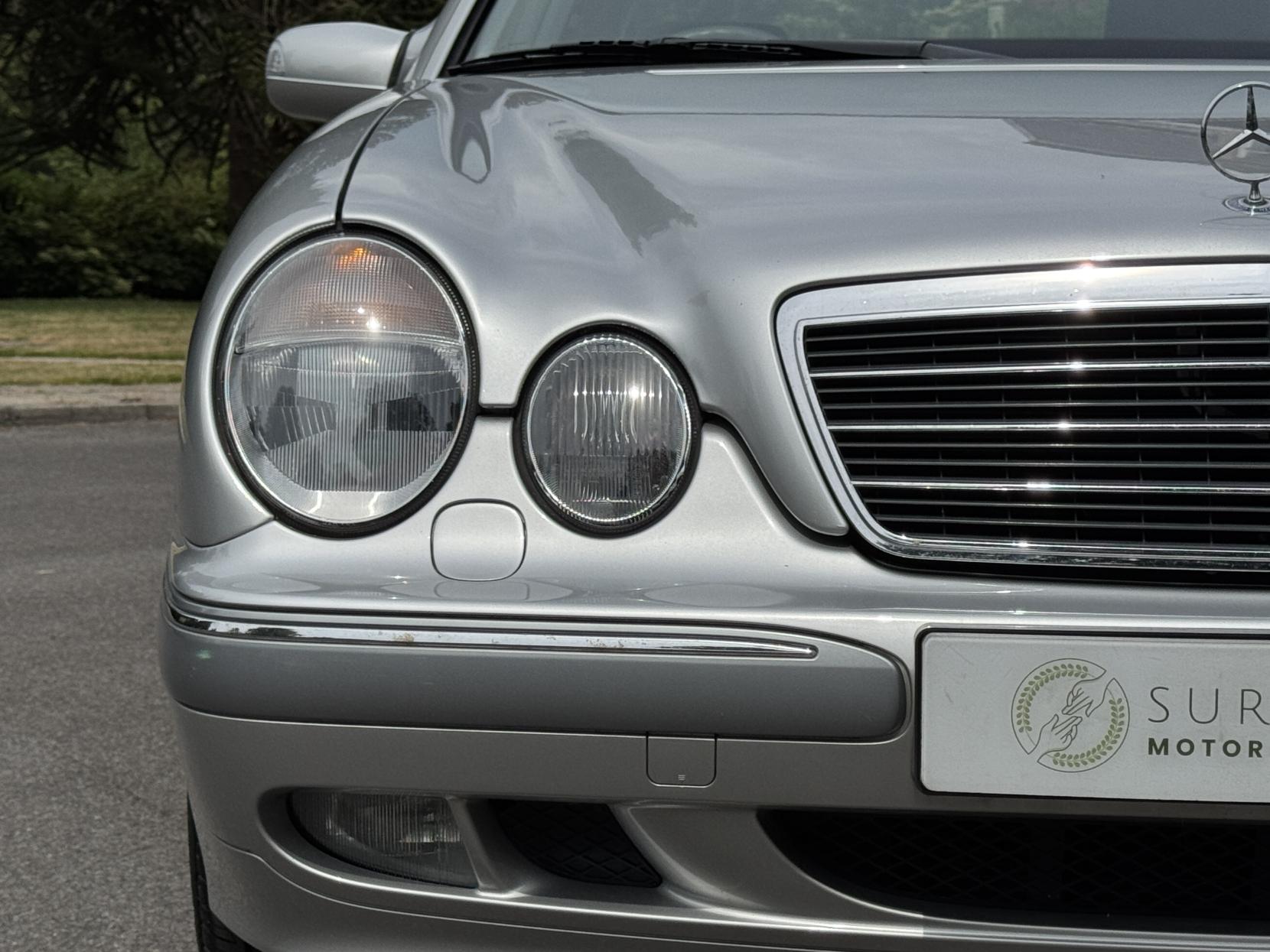 Mercedes-Benz E Class 2.6 E240 Elegance Saloon 4dr Petrol Automatic (261 g/km, 170 bhp)