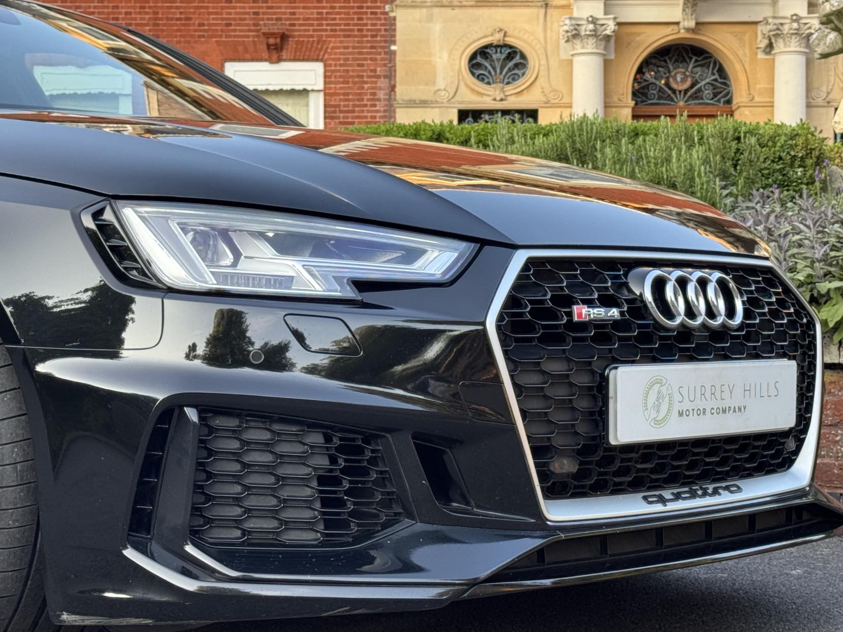 Audi RS4 Avant 2.9 TFSI V6 Estate 5dr Petrol Tiptronic quattro Euro 6 (s/s) (450 ps)