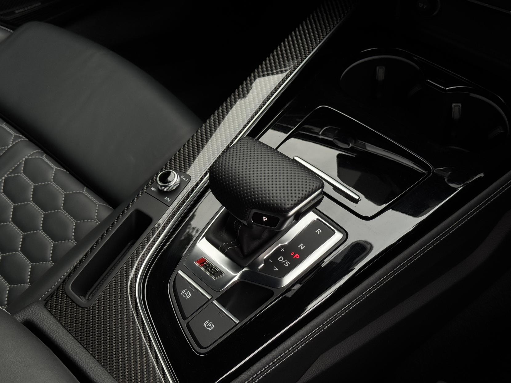 Audi RS4 Avant 2.9 TFSI V6 Carbon Black Estate 5dr Petrol Tiptronic quattro Euro 6 (s/s) (450 ps)