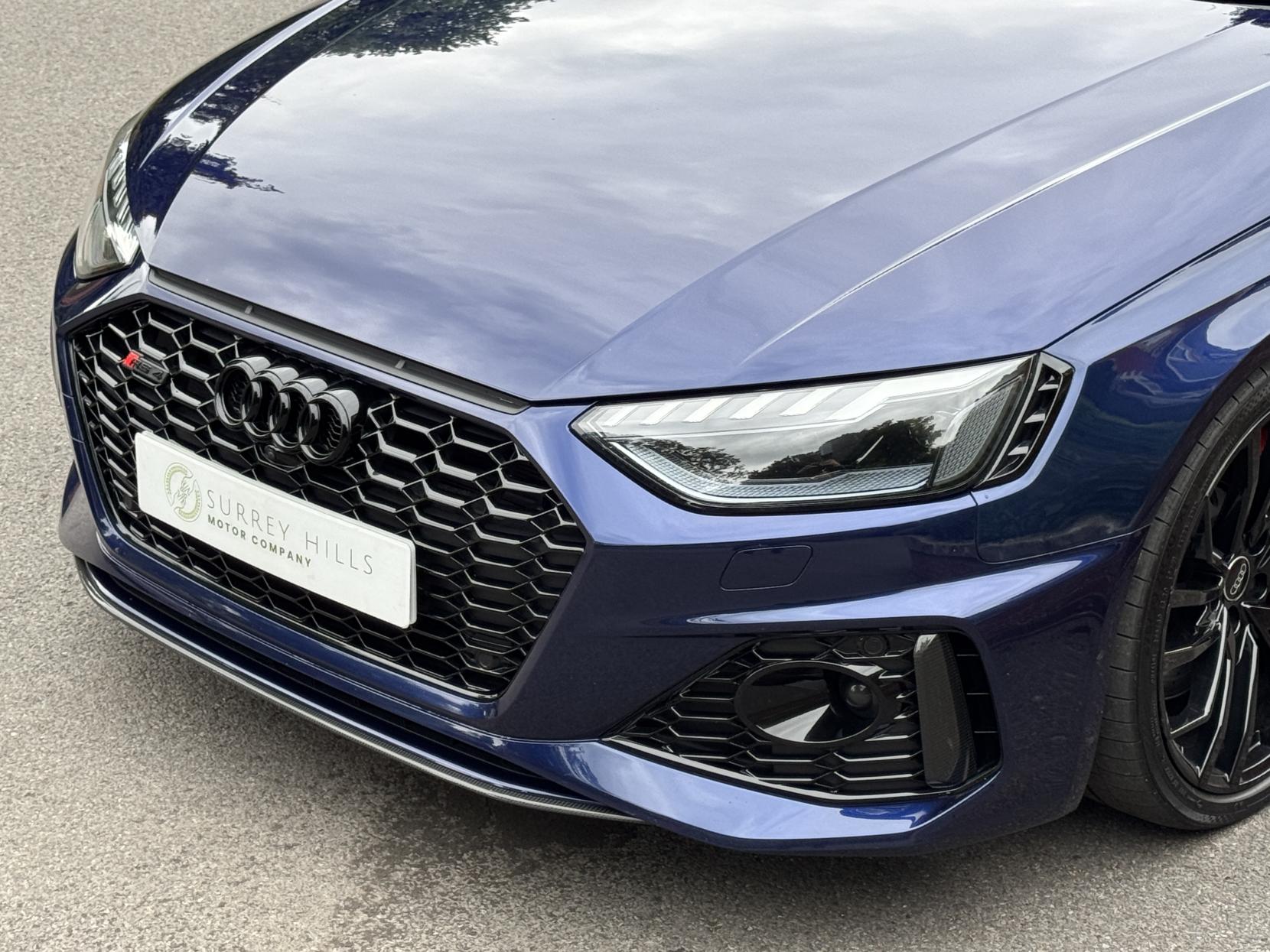 Audi RS4 Avant 2.9 TFSI V6 Carbon Black Estate 5dr Petrol Tiptronic quattro Euro 6 (s/s) (450 ps)