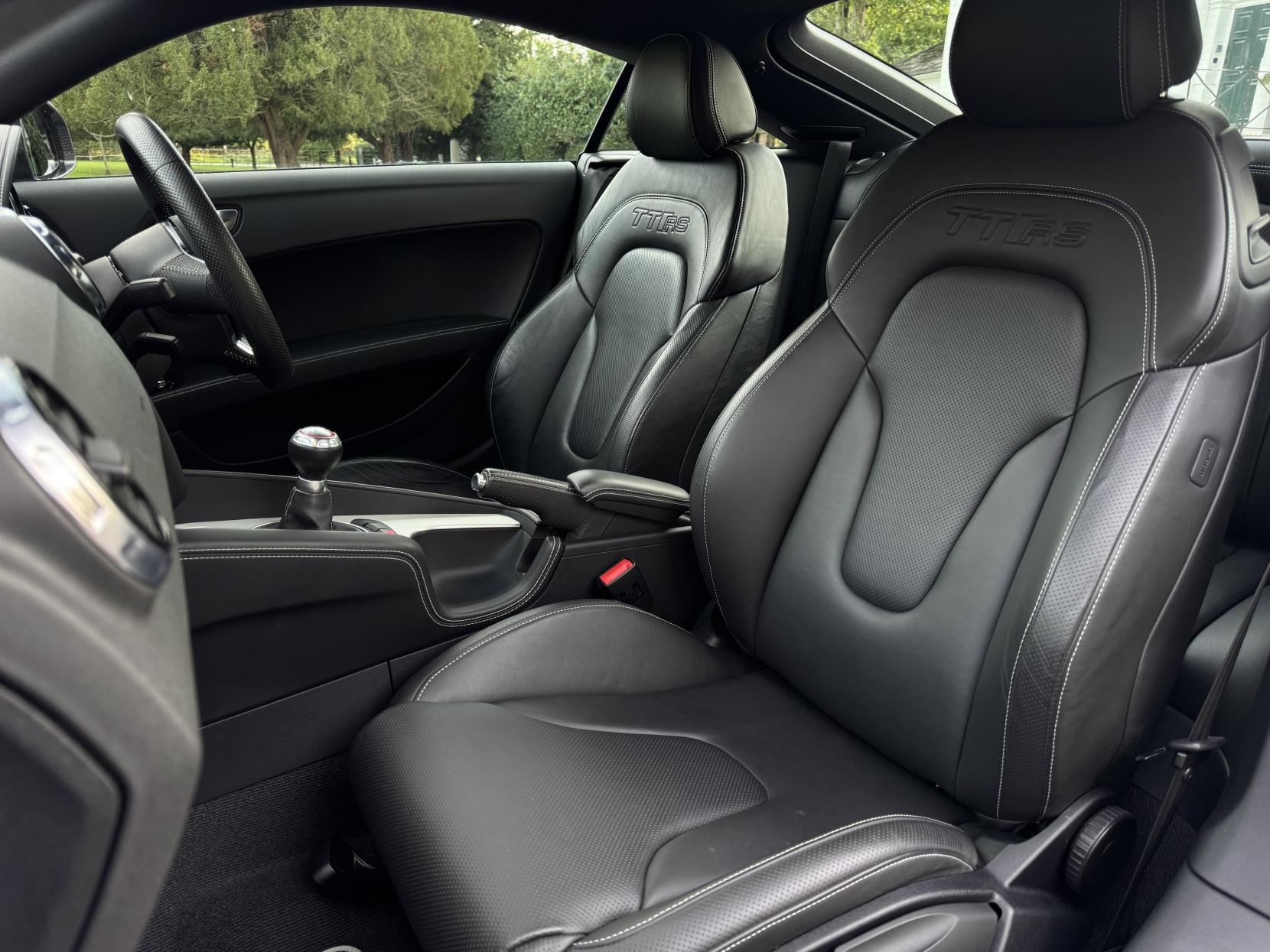 Audi TT RS 2.5 TFSI Plus Coupe 3dr Petrol Manual quattro Euro 5 (360 ps)