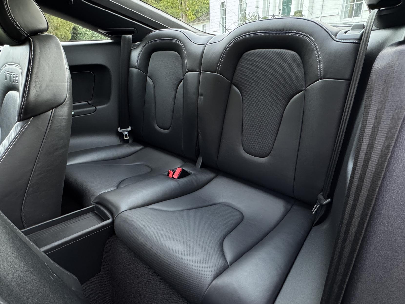 Audi TT RS 2.5 TFSI Plus Coupe 3dr Petrol Manual quattro Euro 5 (360 ps)