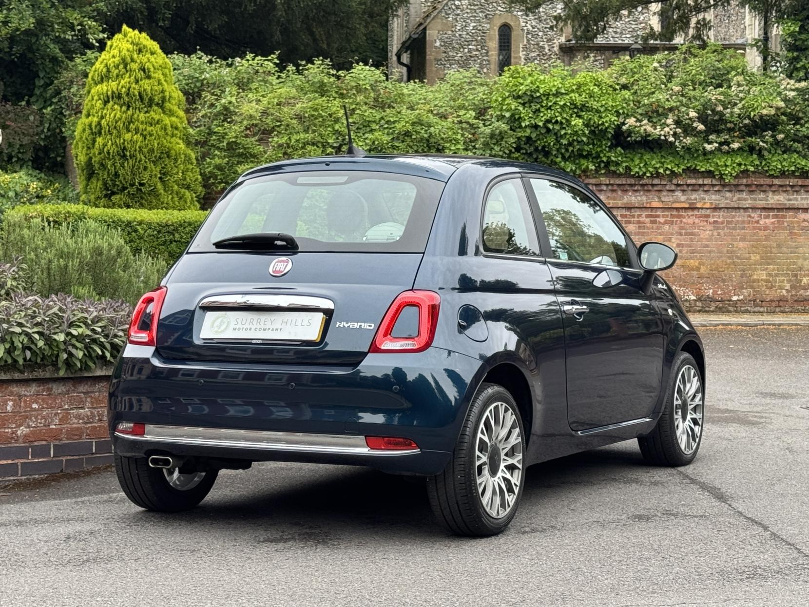Fiat 500 1.0 MHEV Dolcevita Hatchback 3dr Petrol Manual Euro 6 (s/s) (70 bhp)