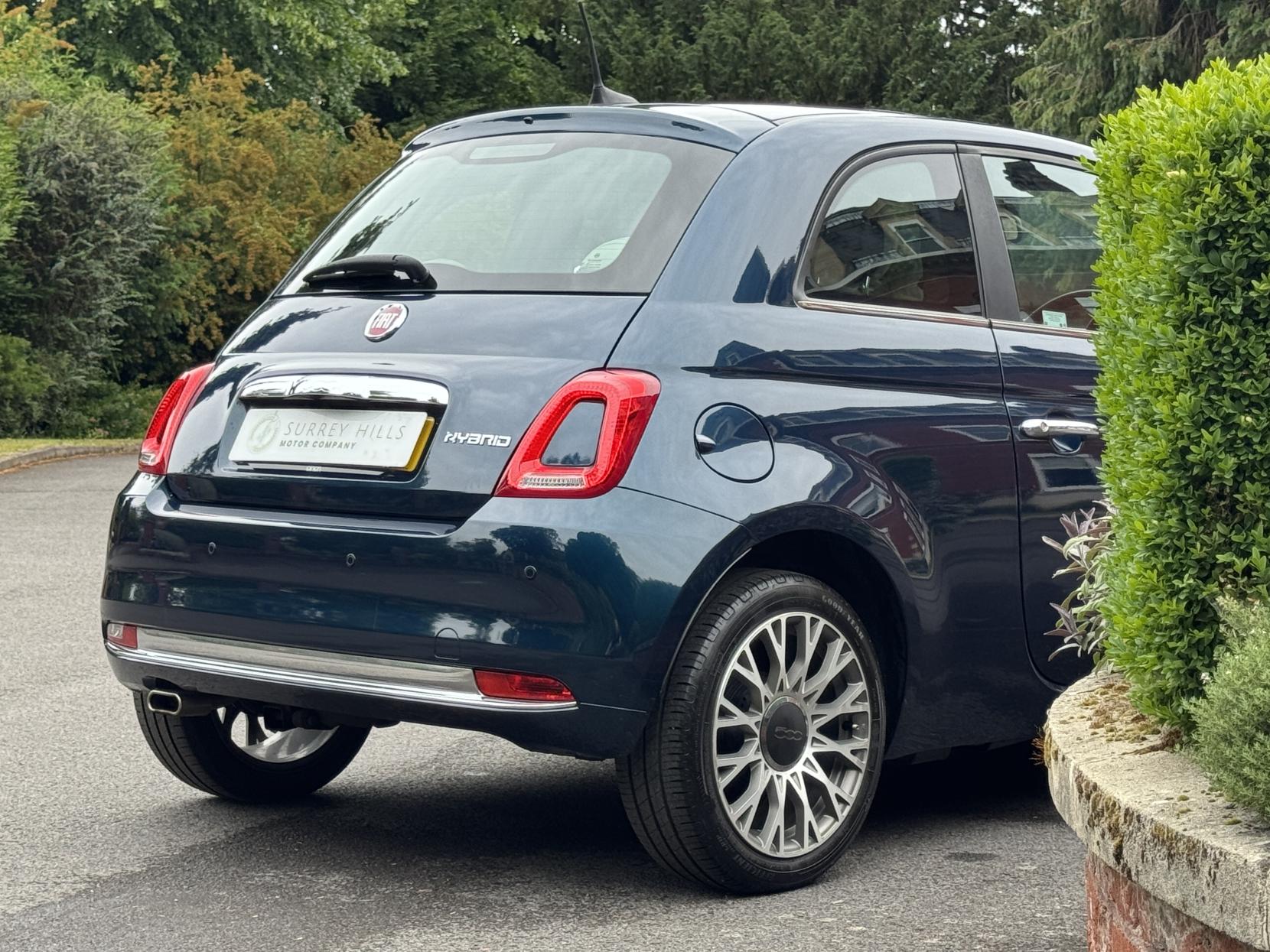 Fiat 500 1.0 MHEV Dolcevita Hatchback 3dr Petrol Manual Euro 6 (s/s) (70 bhp)