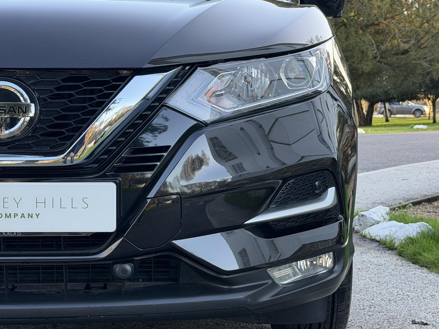 Nissan Qashqai 1.3 DIG-T N-Connecta SUV 5dr Petrol DCT Auto Euro 6 (s/s) (160 ps)