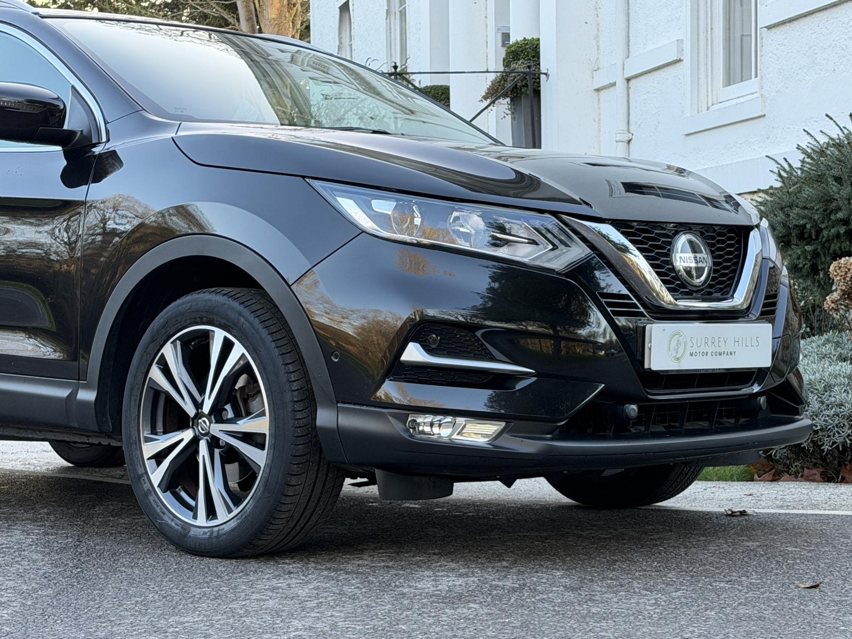 Nissan Qashqai 1.3 DIG-T N-Connecta SUV 5dr Petrol DCT Auto Euro 6 (s/s) (160 ps)