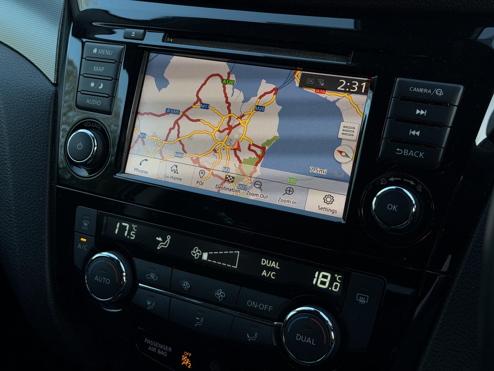 Nissan Qashqai 1.3 DIG-T N-Connecta SUV 5dr Petrol DCT Auto Euro 6 (s/s) (160 ps)