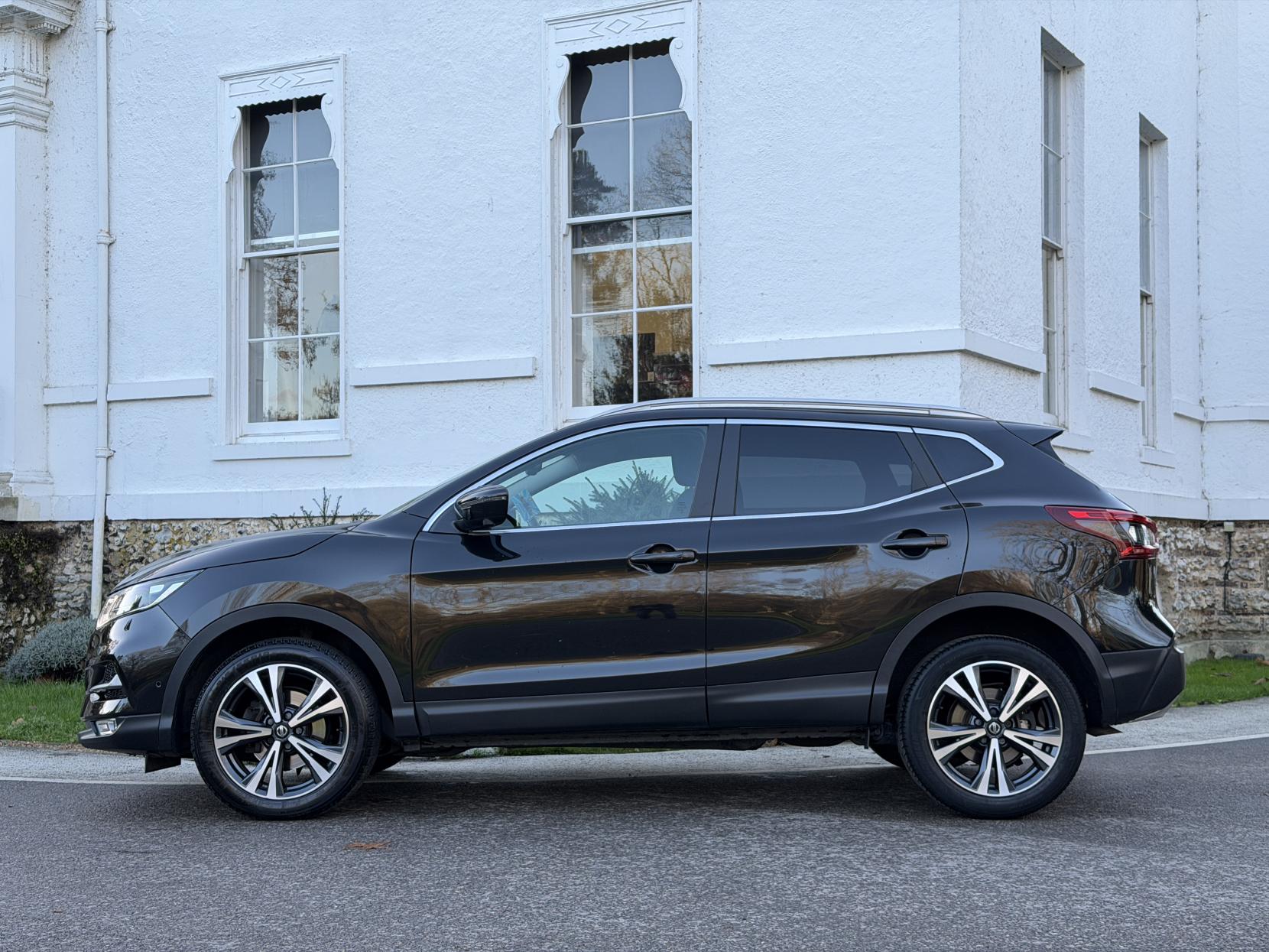 Nissan Qashqai 1.3 DIG-T N-Connecta SUV 5dr Petrol DCT Auto Euro 6 (s/s) (160 ps)