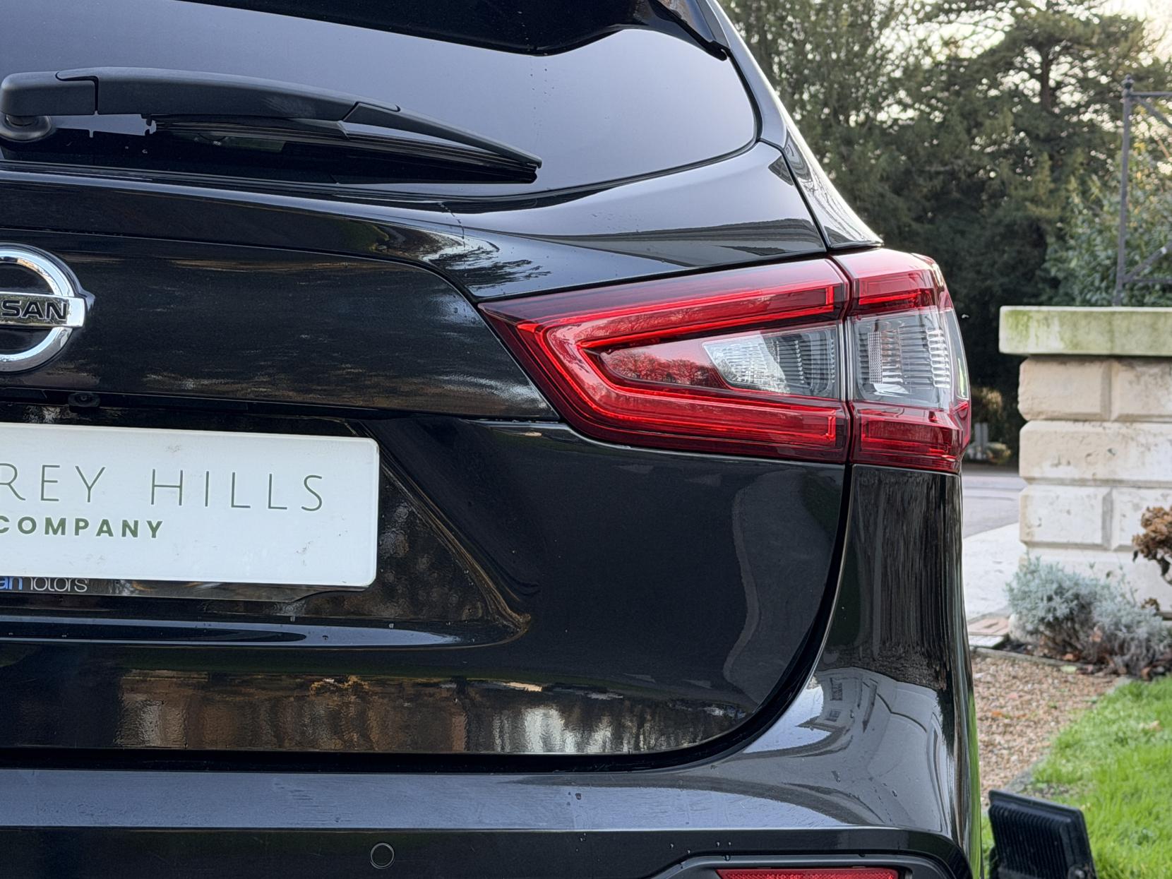 Nissan Qashqai 1.3 DIG-T N-Connecta SUV 5dr Petrol DCT Auto Euro 6 (s/s) (160 ps)