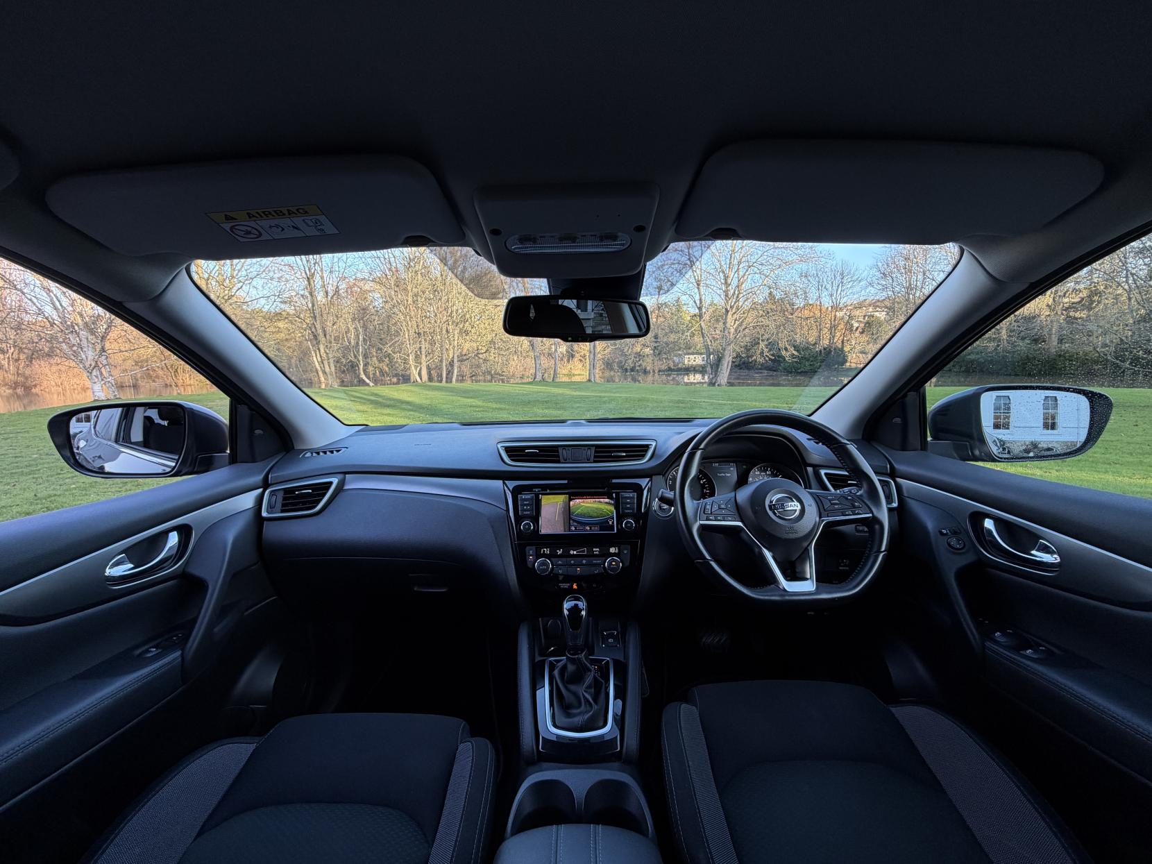 Nissan Qashqai 1.3 DIG-T N-Connecta SUV 5dr Petrol DCT Auto Euro 6 (s/s) (160 ps)