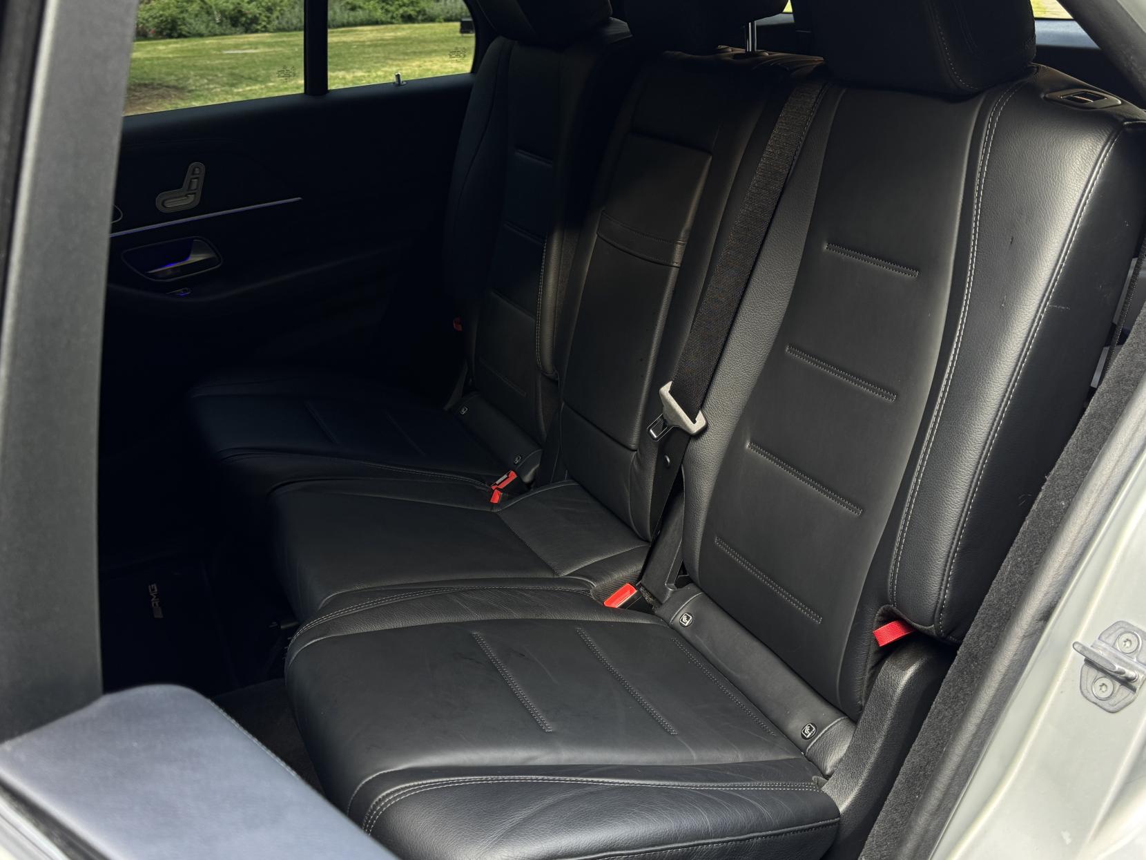 Mercedes-Benz GLE 2.9 GLE350d AMG Line (Premium) SUV 5dr Diesel G-Tronic 4MATIC Euro 6 (s/s) (7 Seat) (272 ps)