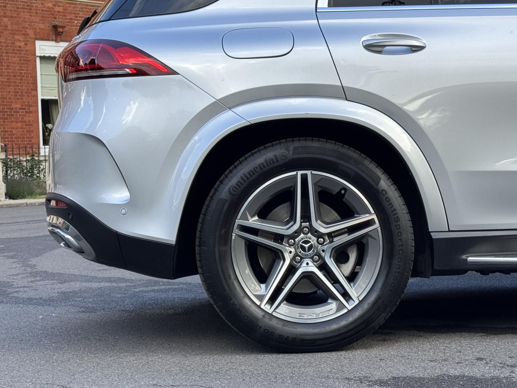 Mercedes-Benz GLE 2.9 GLE350d AMG Line (Premium) SUV 5dr Diesel G-Tronic 4MATIC Euro 6 (s/s) (7 Seat) (272 ps)