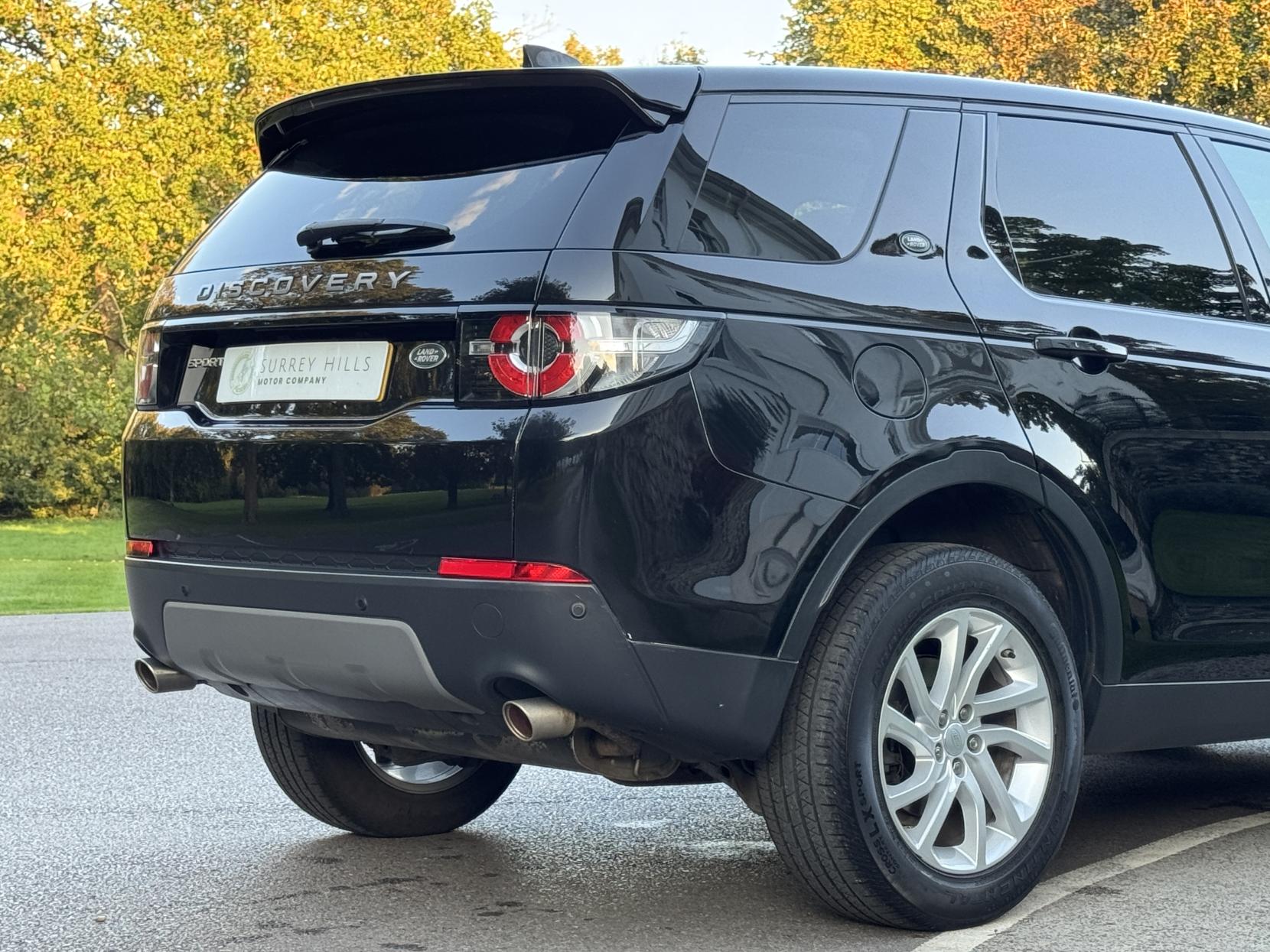 Land Rover Discovery Sport 2.0 Si4 SE Tech SUV 5dr Petrol Auto 4WD Euro 6 (s/s) (240 ps)